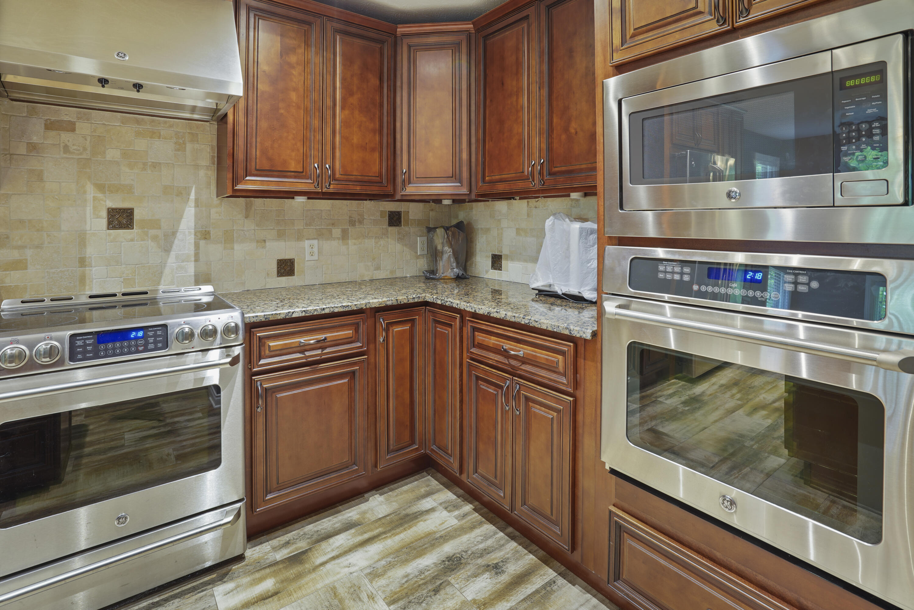 30 Wondering Point Property Photo 14