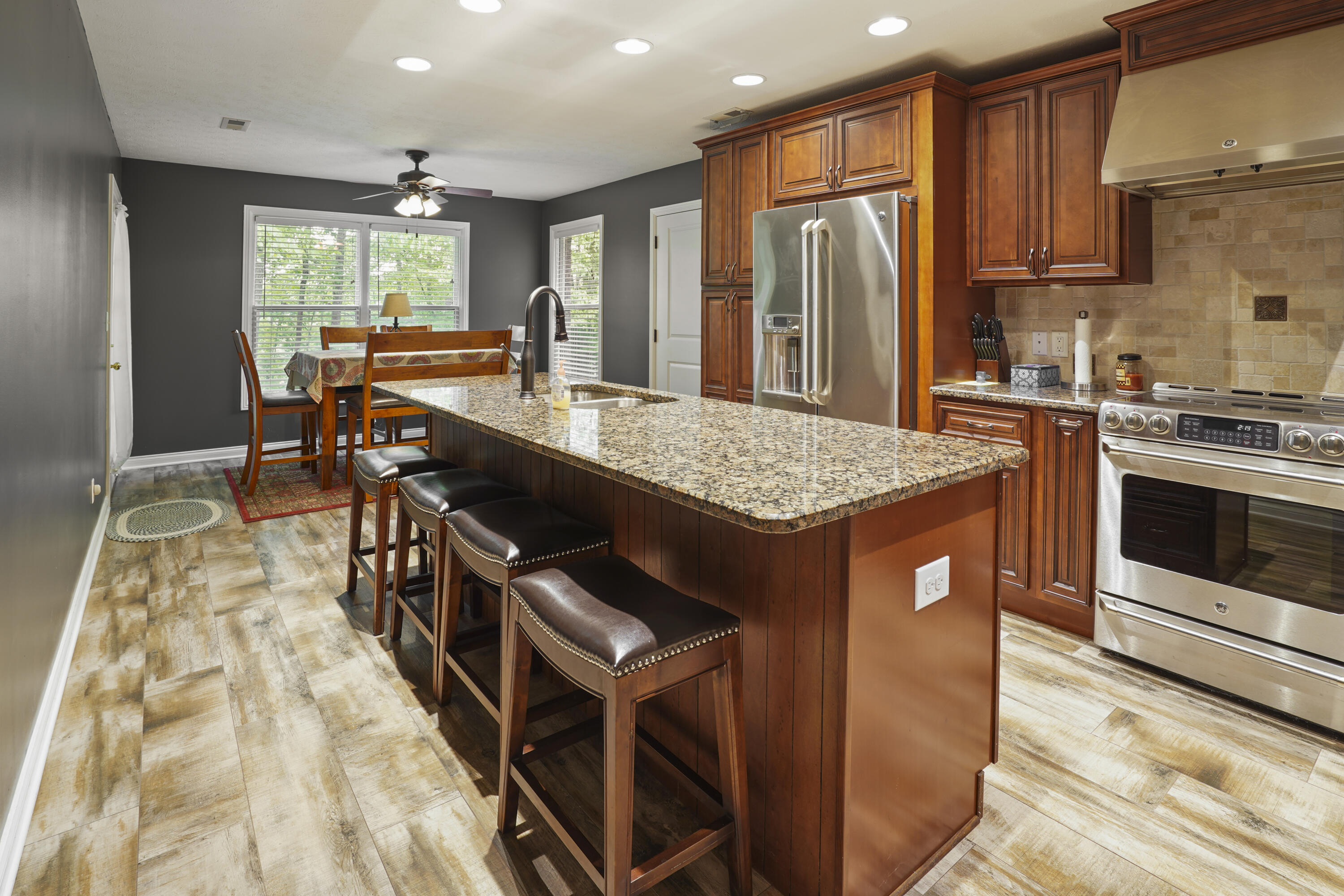 30 Wondering Point Property Photo 19