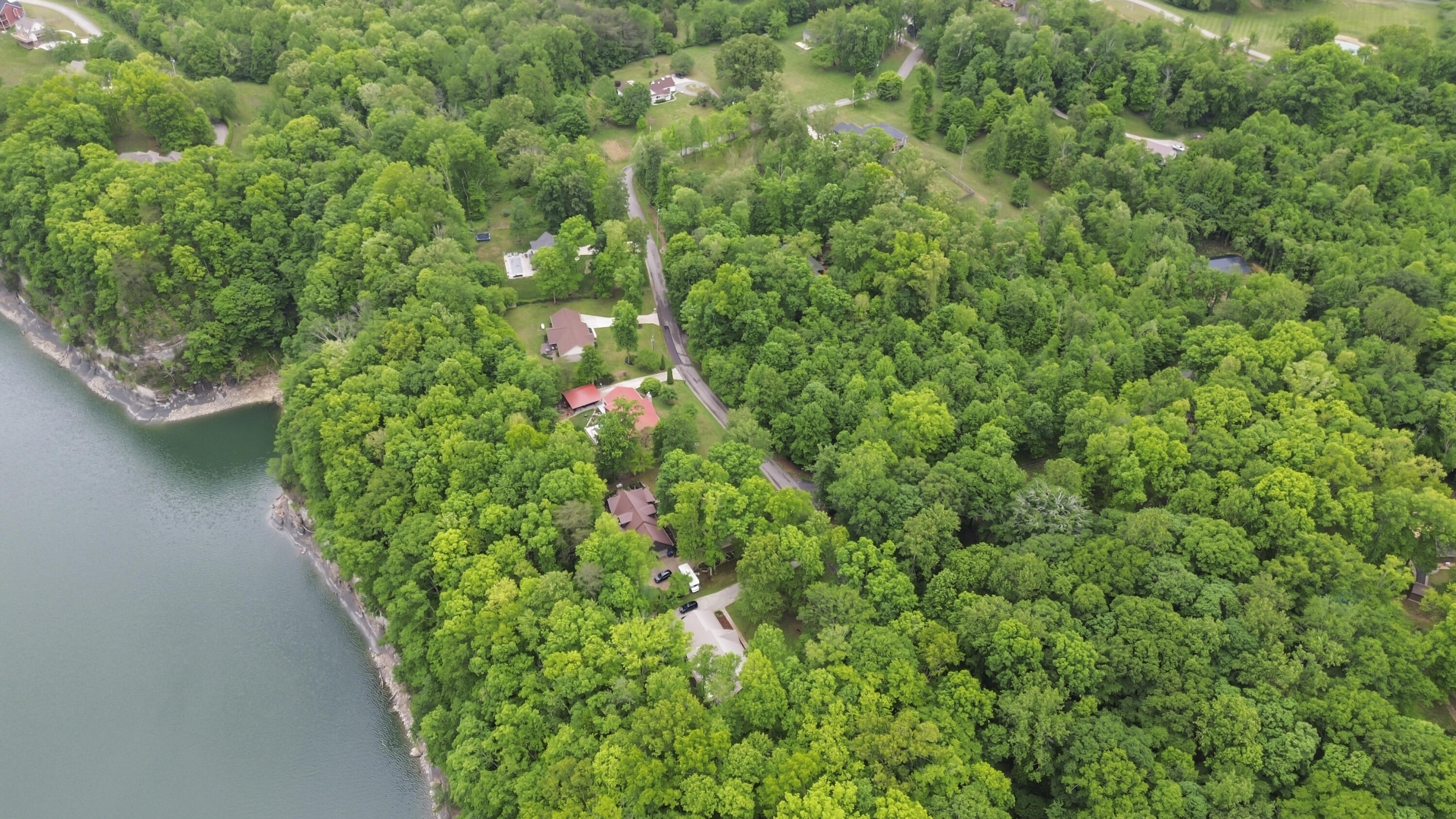 30 Wondering Point Property Photo 38