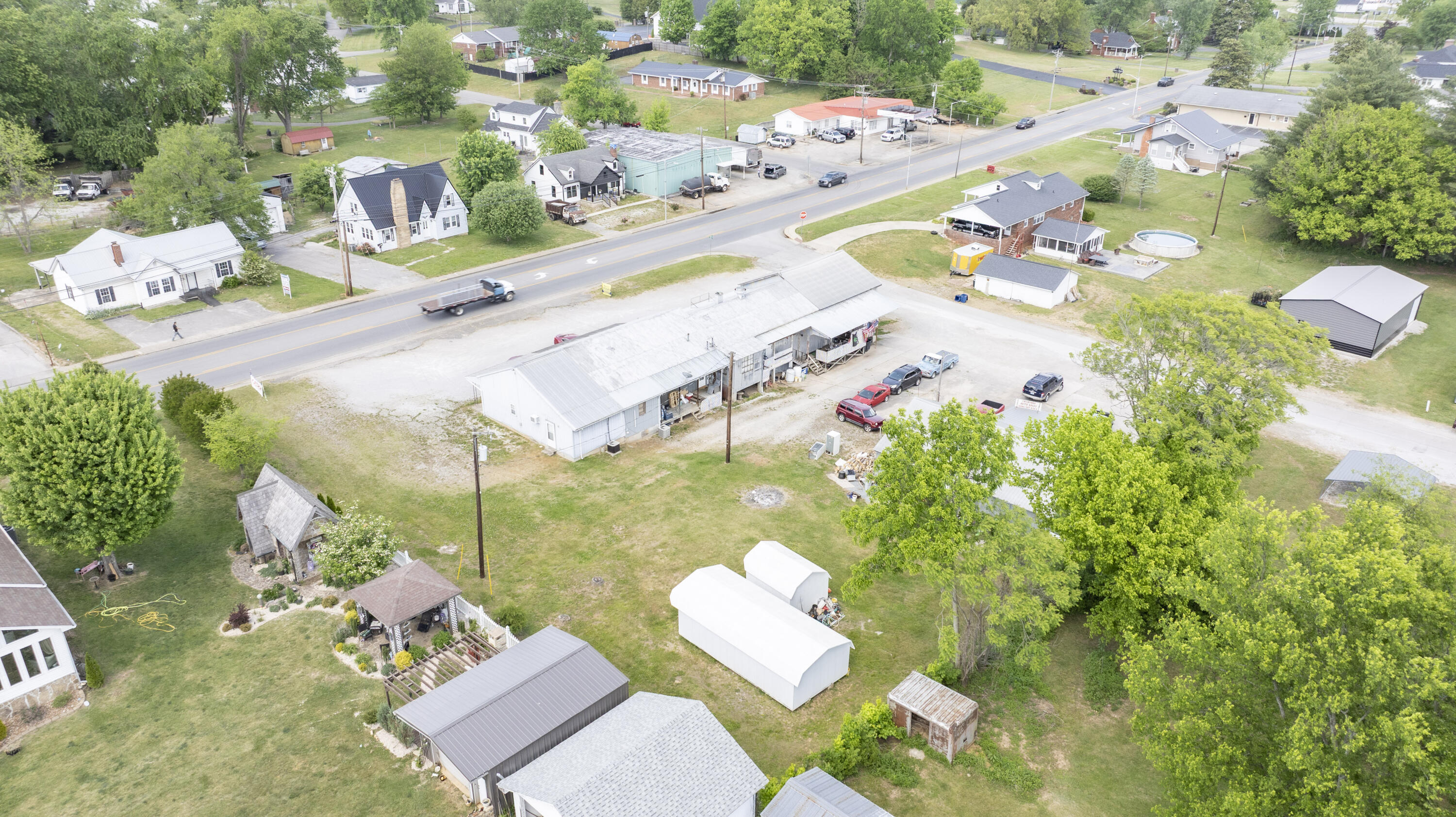 540 N Main Street Property Photo 6