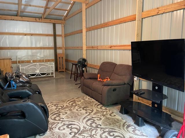 318 Pine Tree Circle Property Photo 26