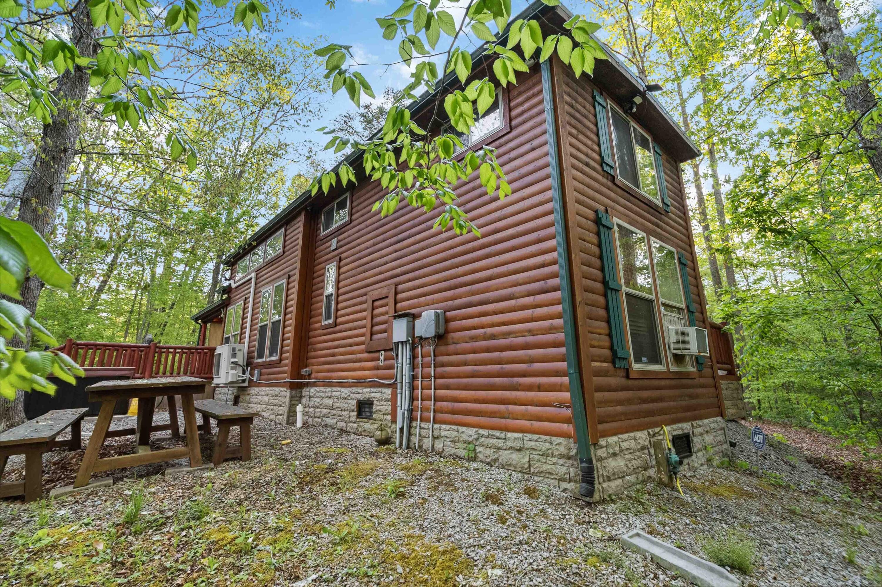 318 Pine Tree Circle Property Photo 51