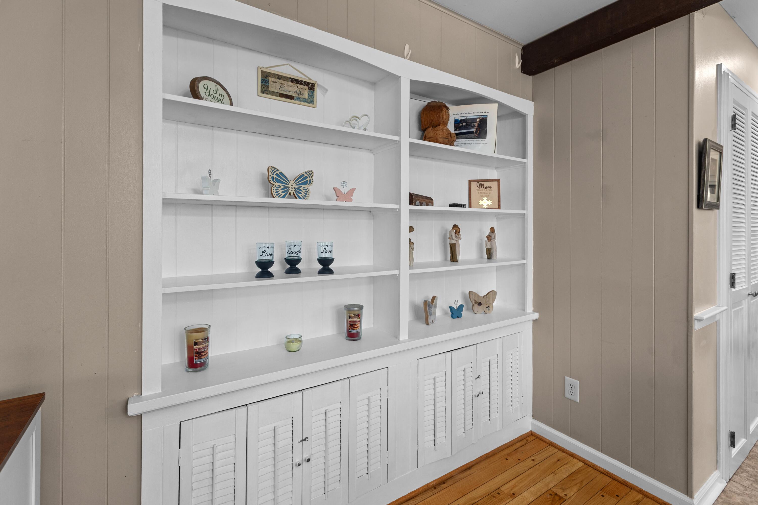 20 Edgewood Drive Property Photo 12