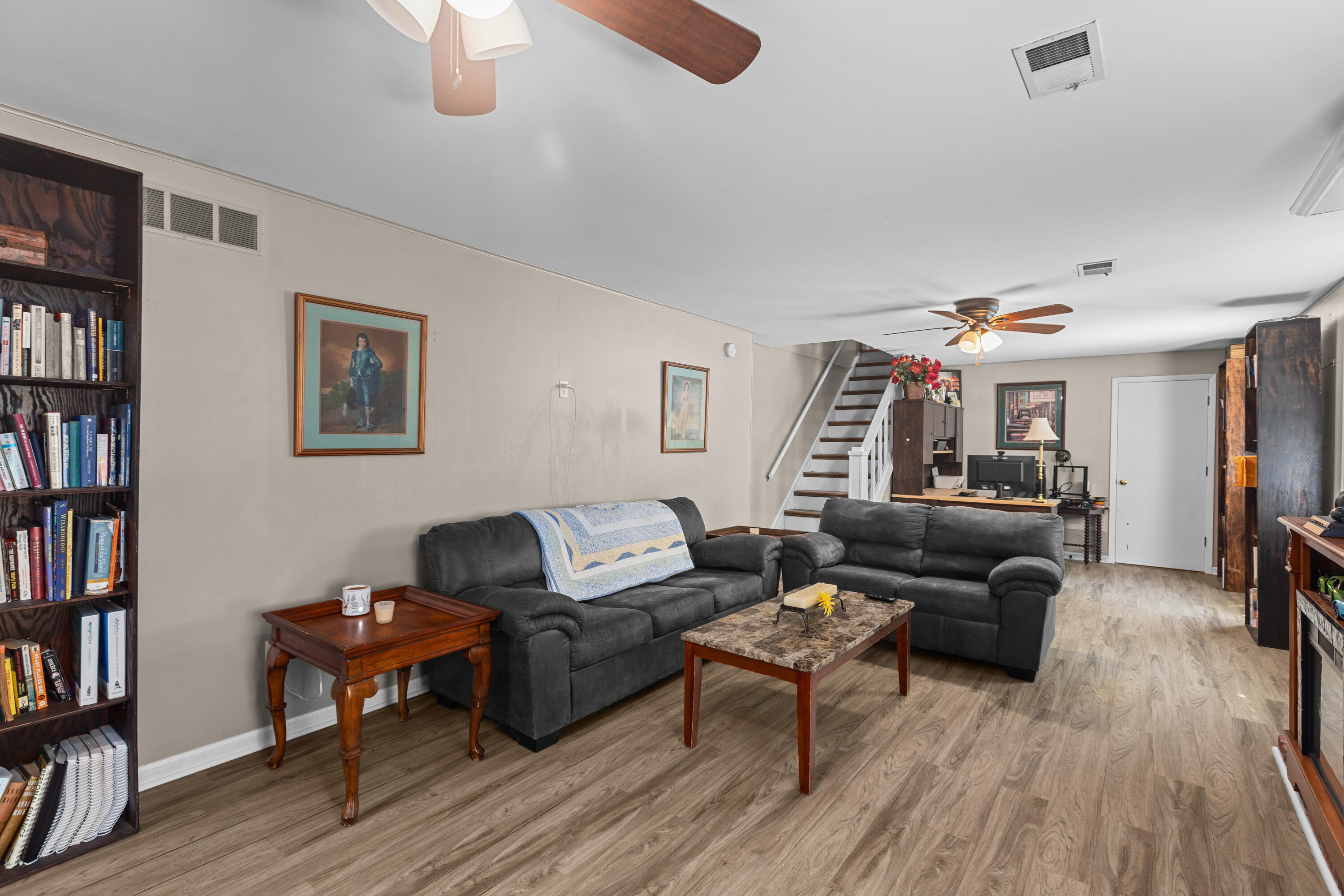 20 Edgewood Drive Property Photo 31