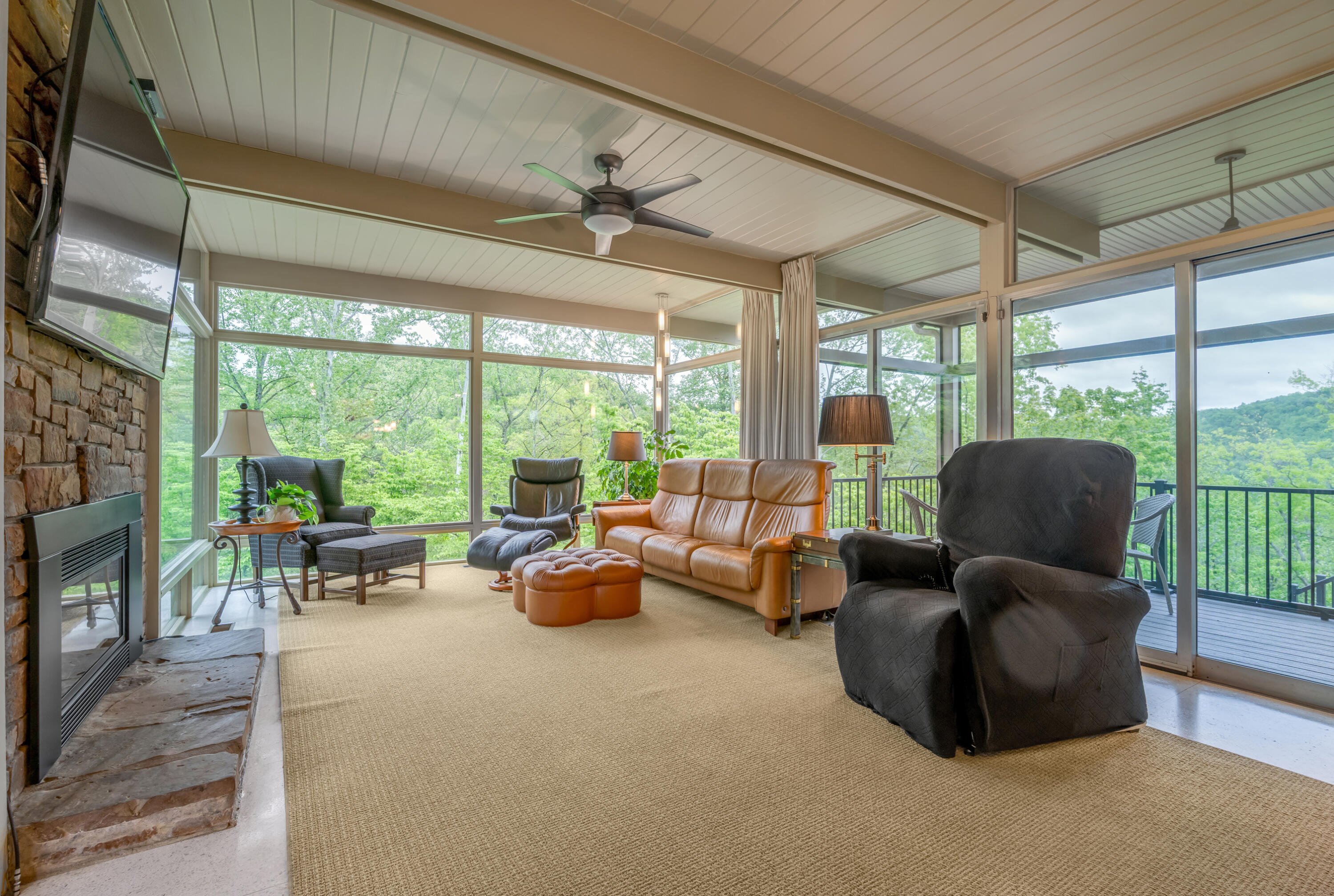 150 Pine Hill Drive Property Photo 15