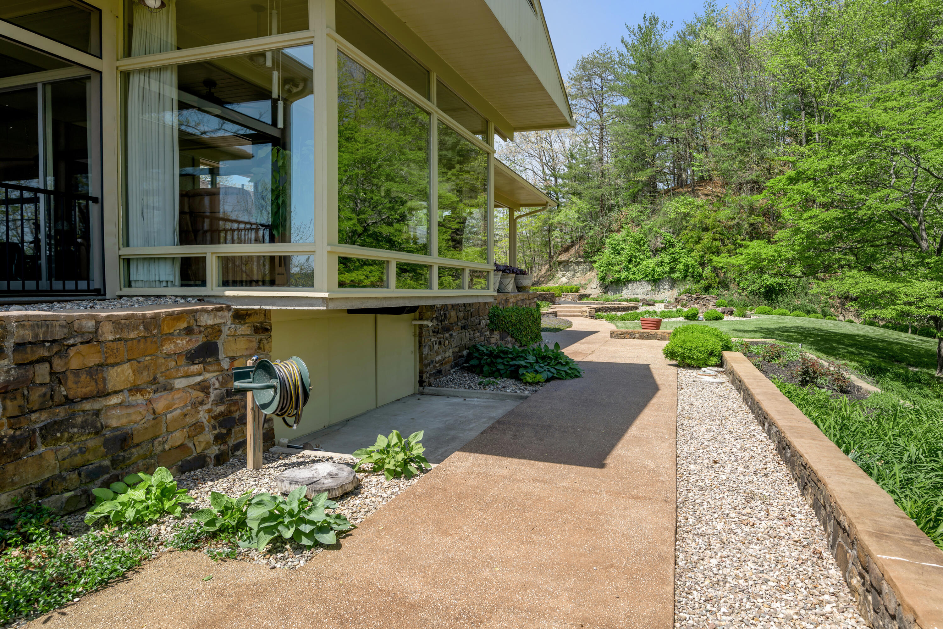 150 Pine Hill Drive Property Photo 101