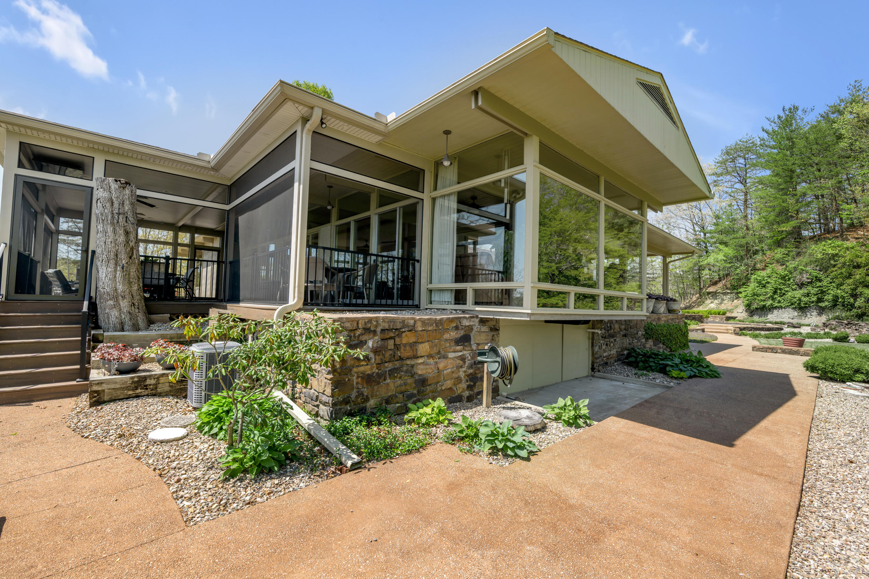 150 Pine Hill Drive Property Photo 102