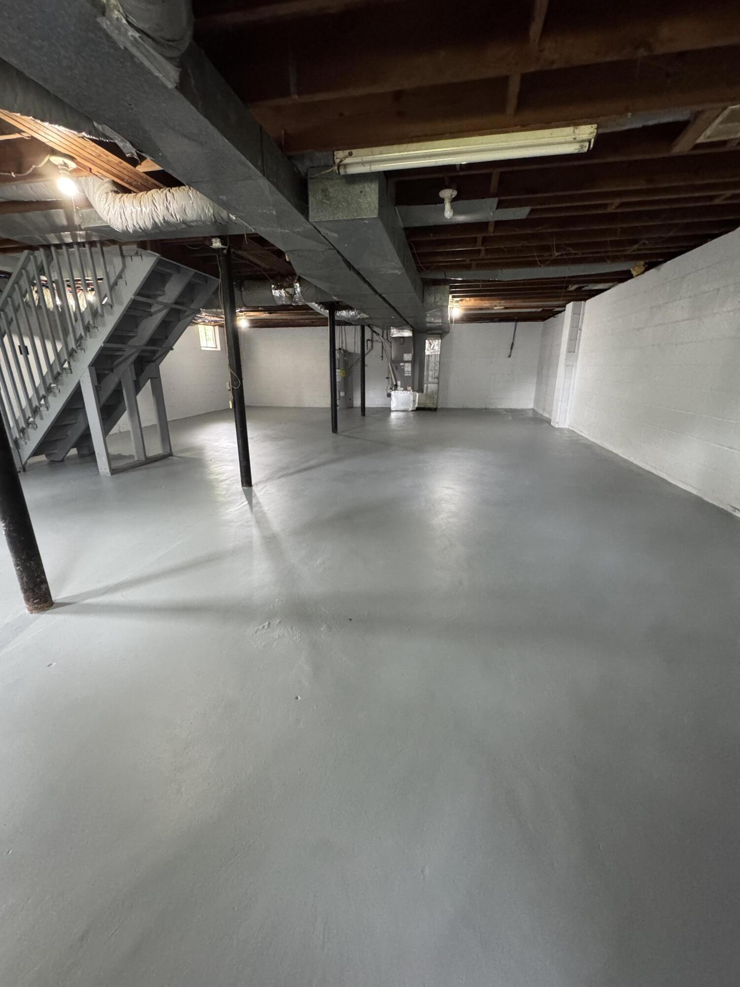 600 E Lexington Avenue Property Photo 21