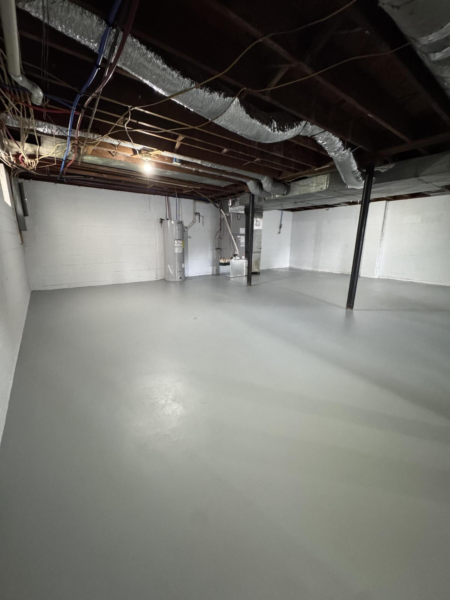 600 E Lexington Avenue Property Photo 23