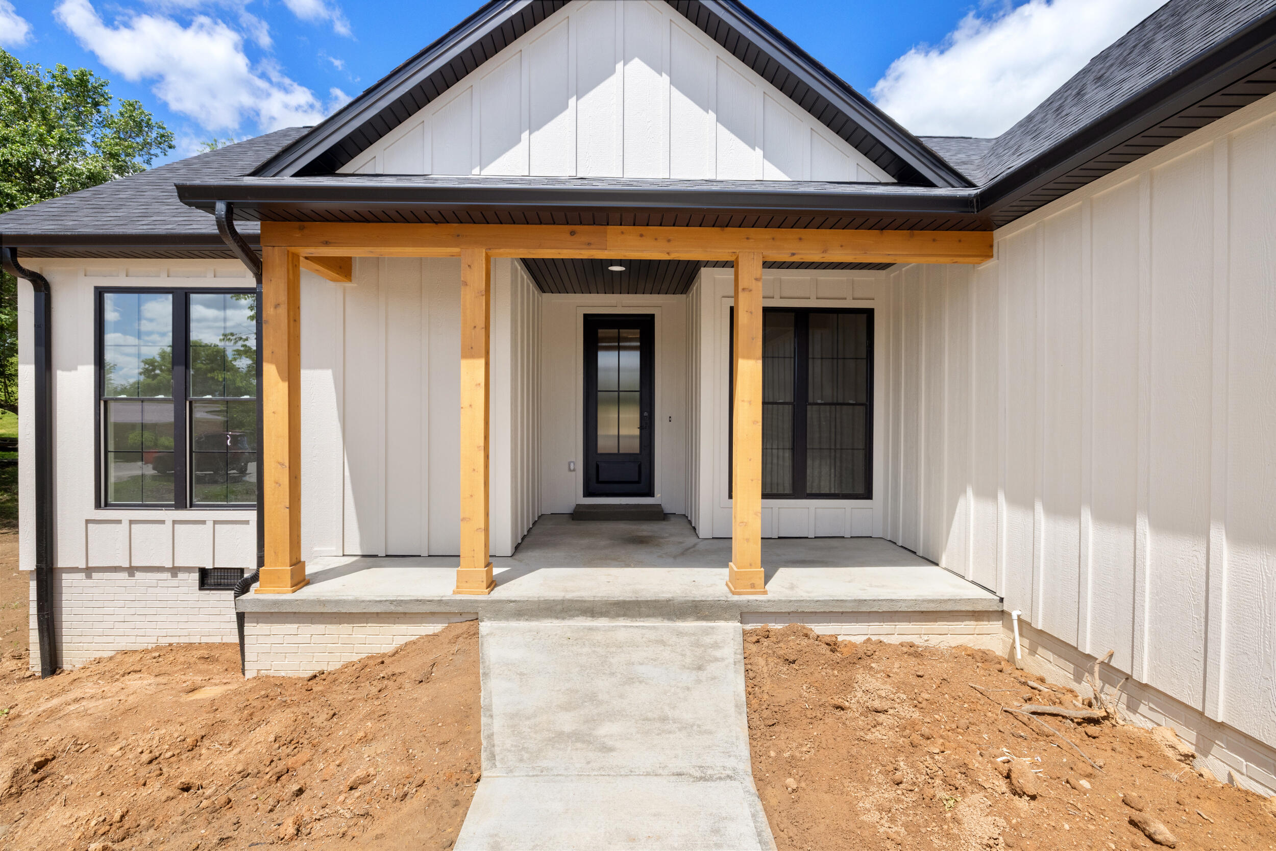 146 Virginia Drive Property Photo 4