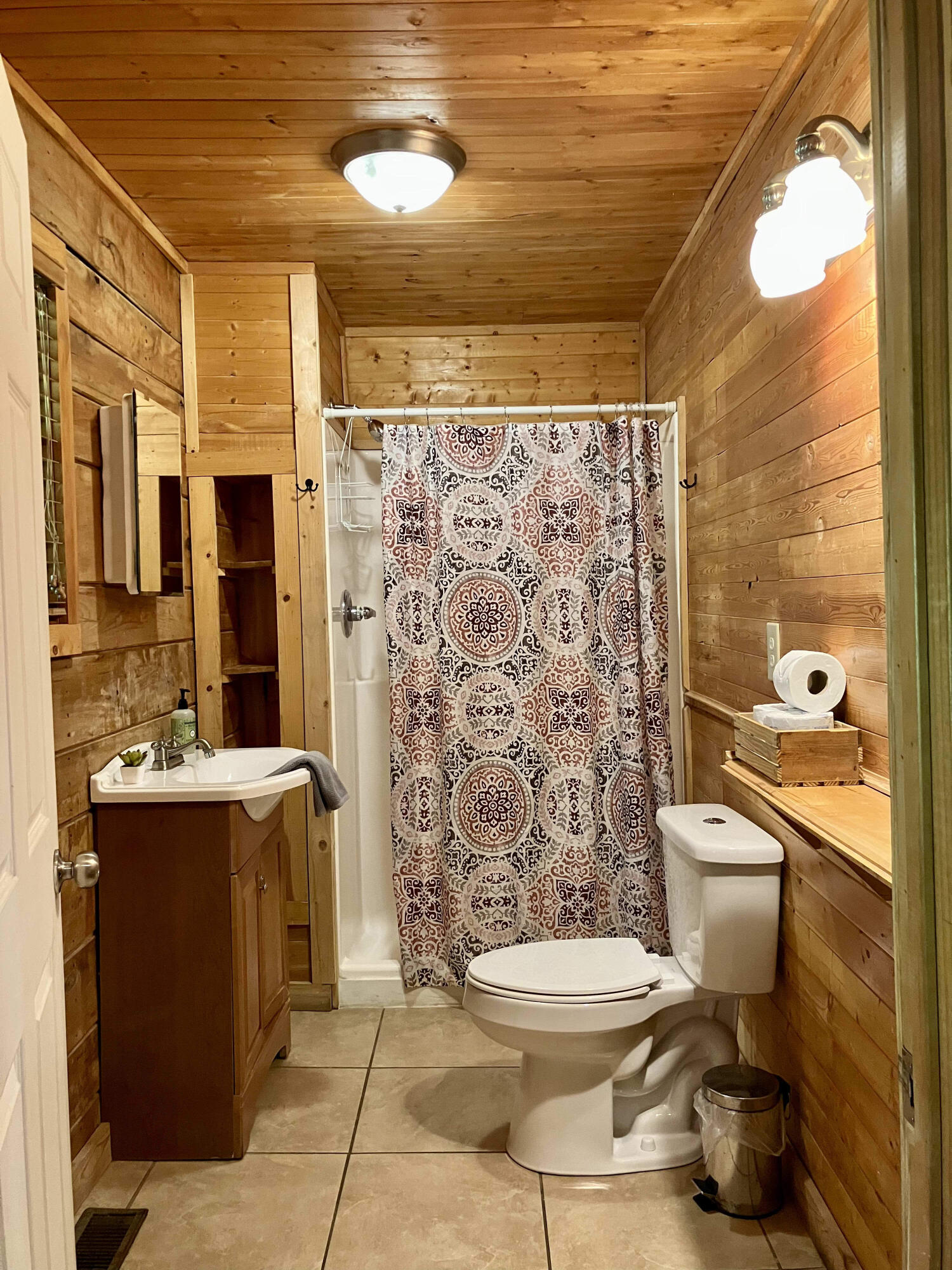 50 Getaways Road Property Photo 14