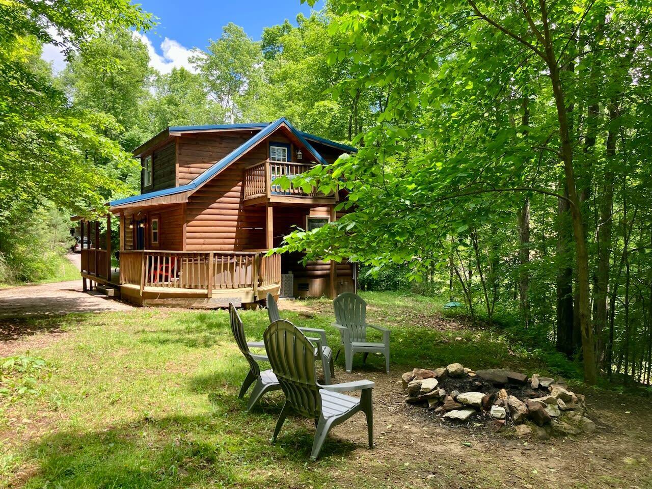 107 Getaways Road Property Photo 4