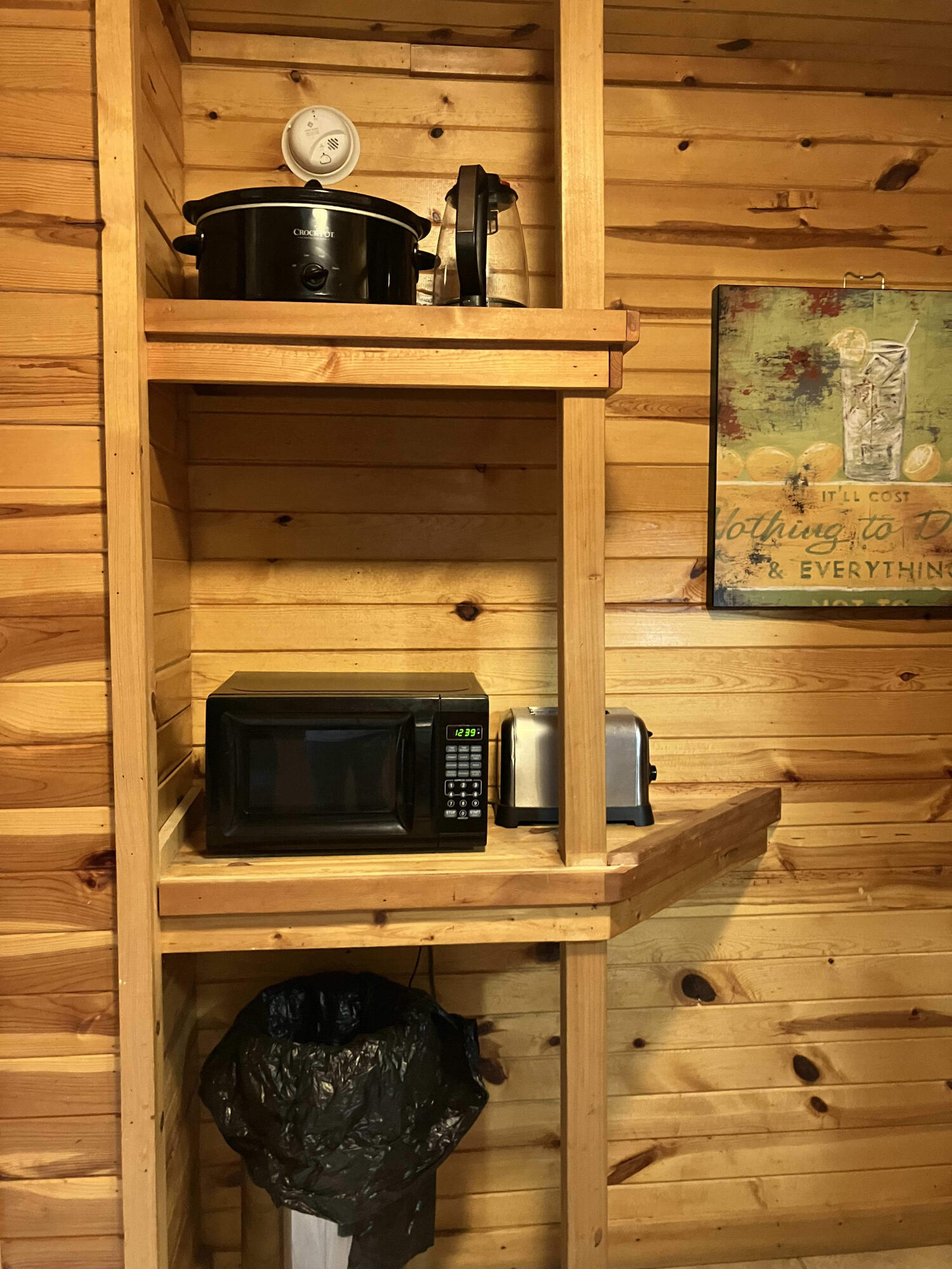 107 Getaways Road Property Photo 14