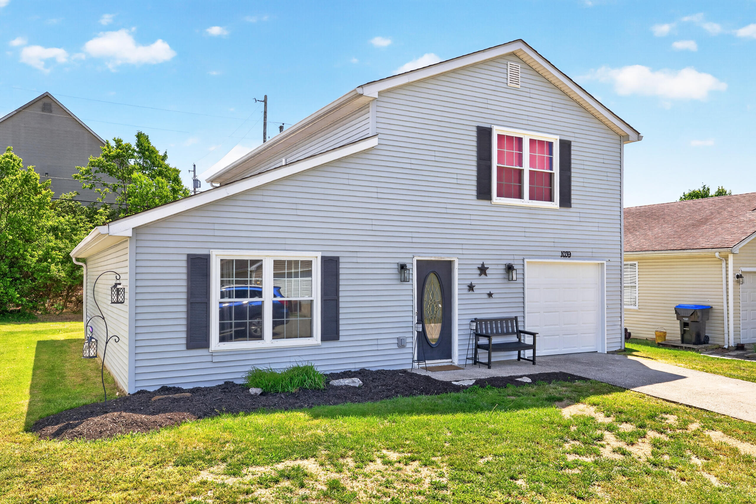 1039 River Bend Road Property Photo 1