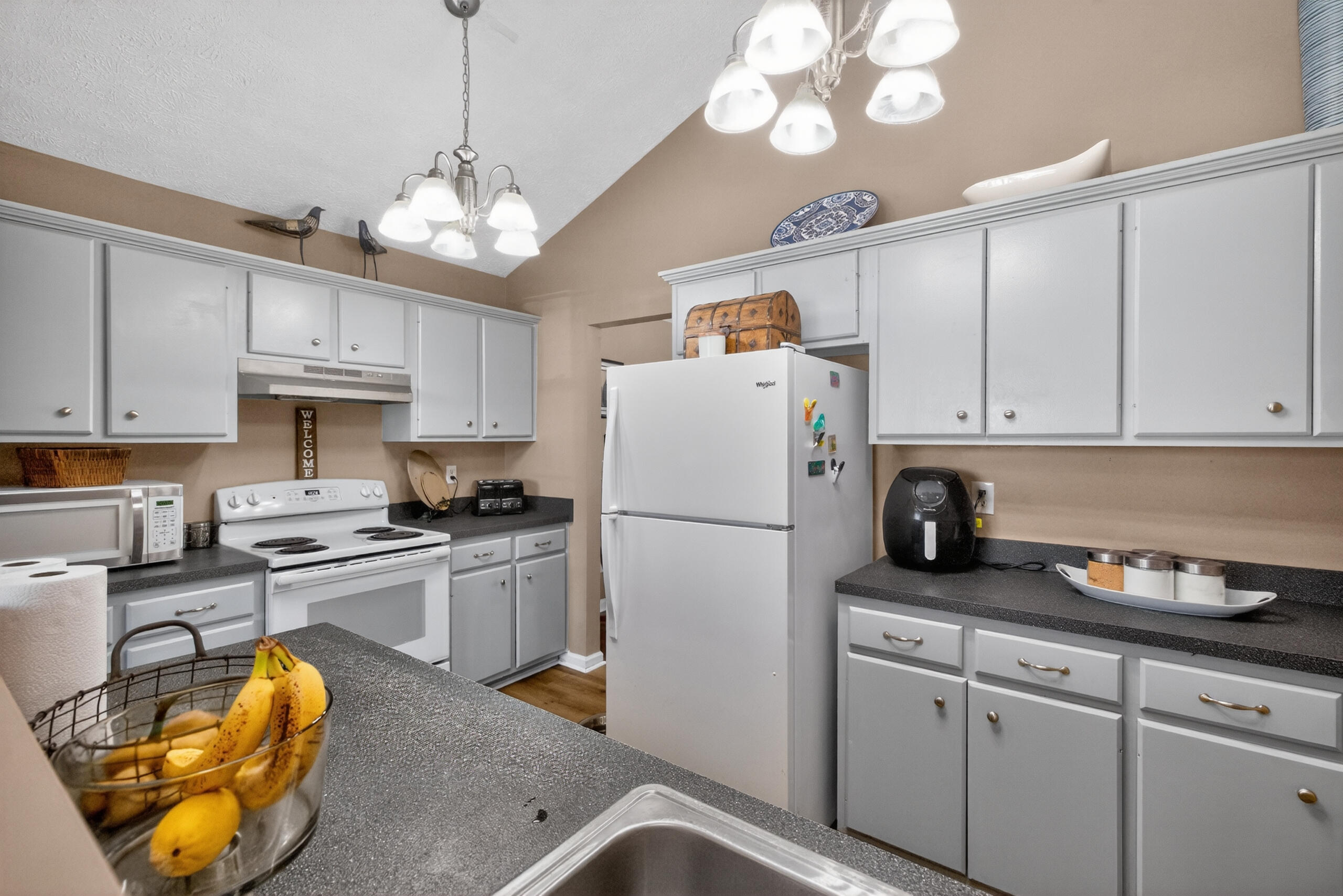 1039 River Bend Road Property Photo 6