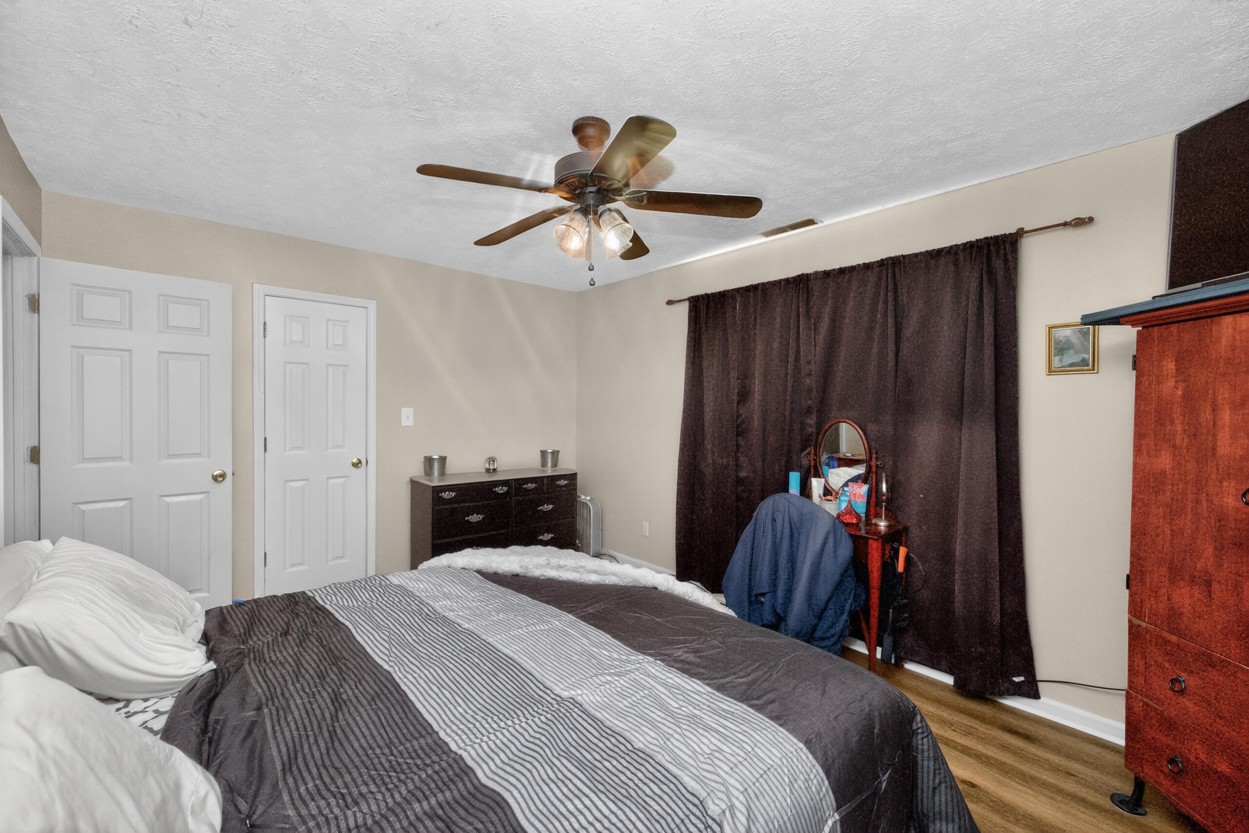 1039 River Bend Road Property Photo 13