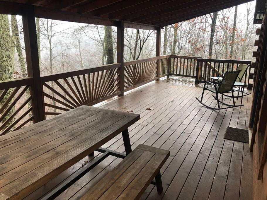 202 Getaways Road Property Photo 7