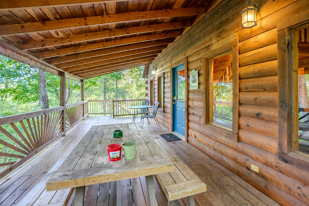 202 Getaways Road Property Photo 10