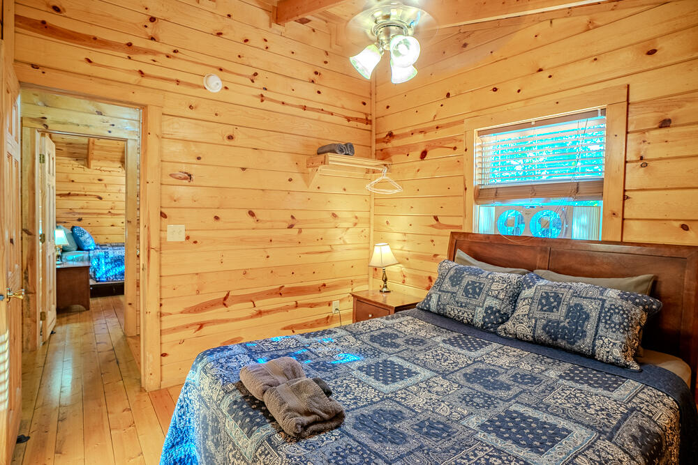 202 Getaways Road Property Photo 32