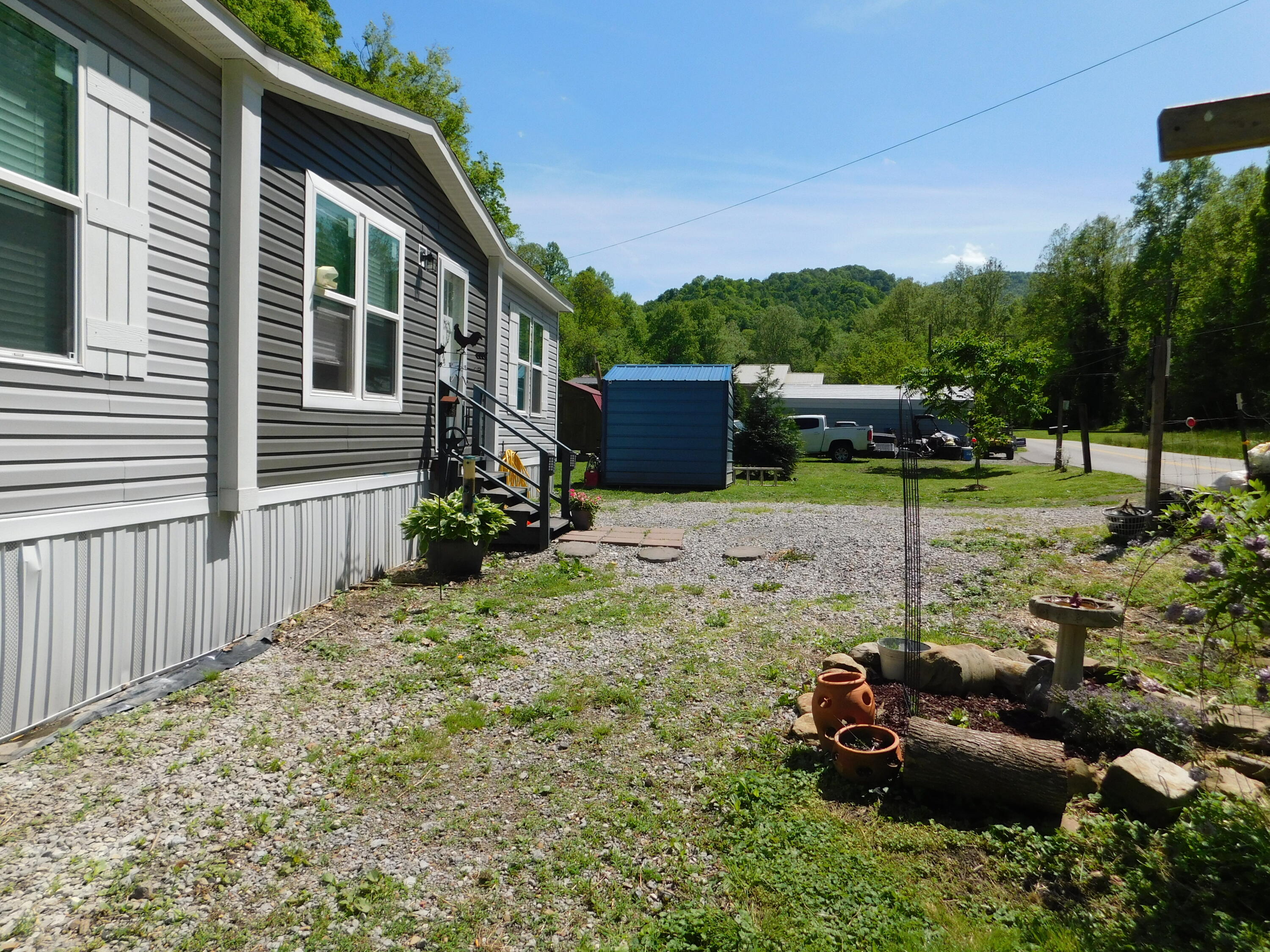 3587 Ky-219 Property Photo 82