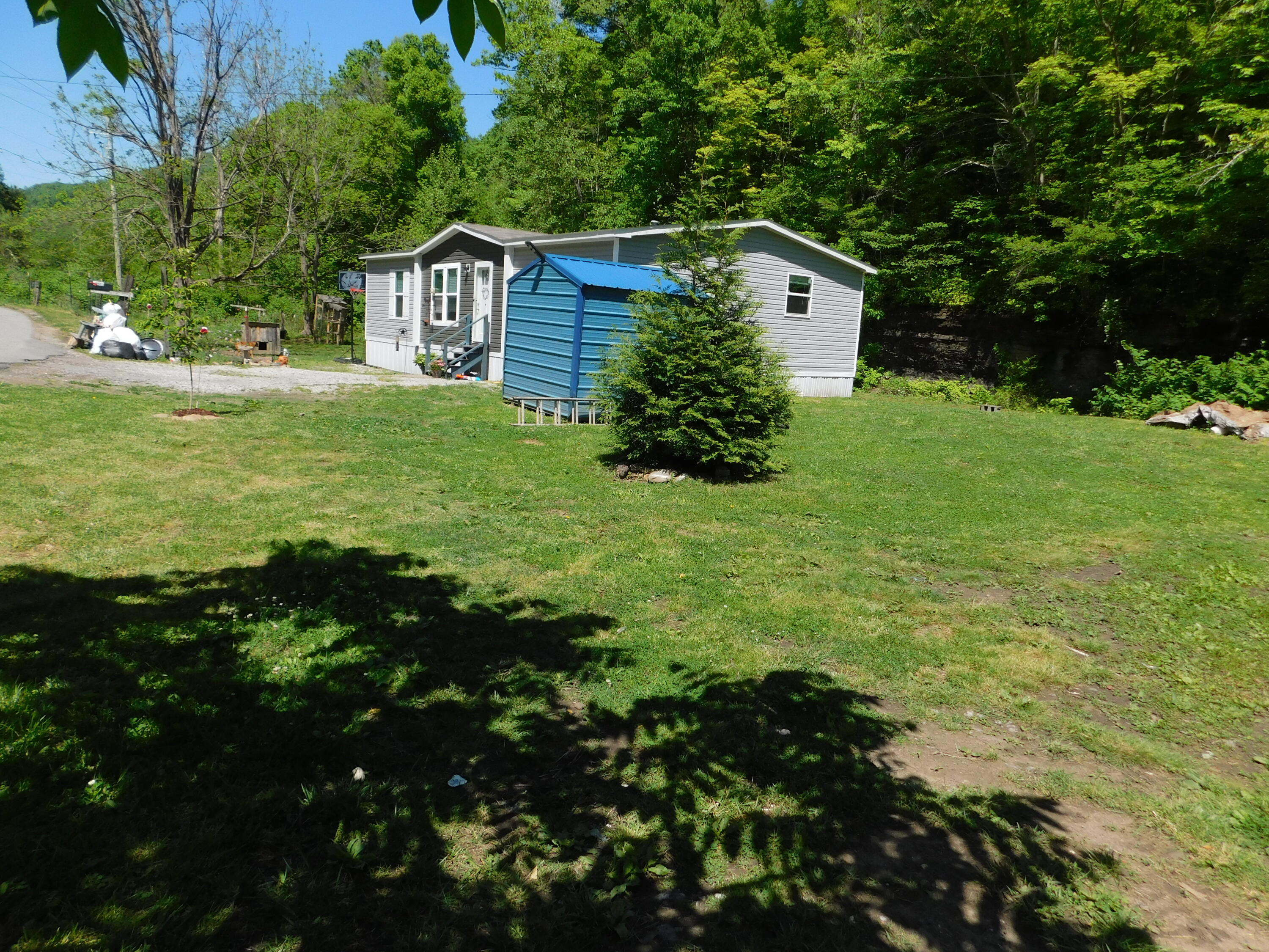 3587 Ky-219 Property Photo 87