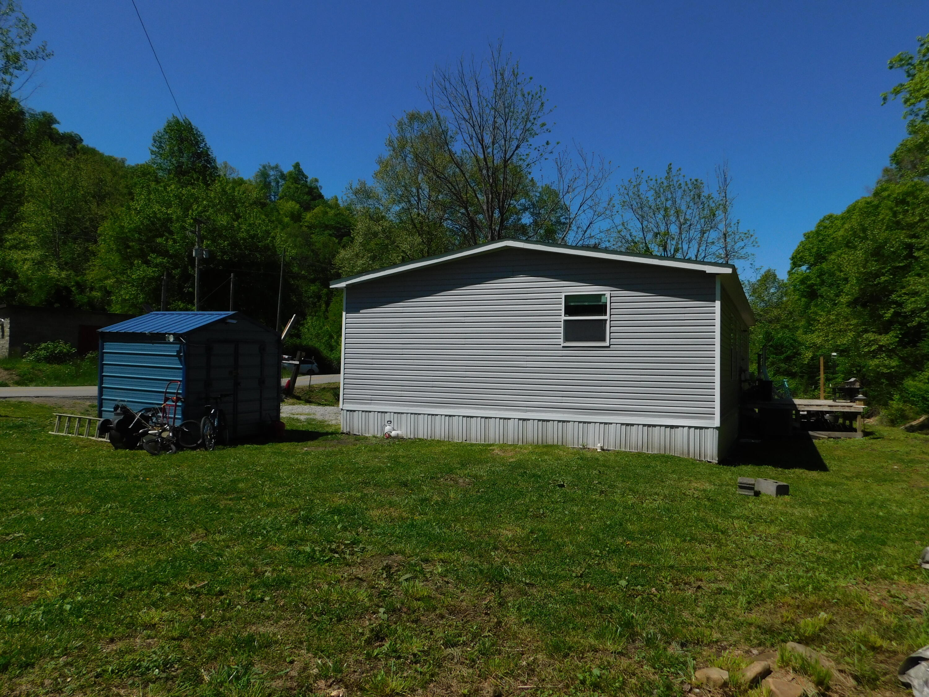 3587 Ky-219 Property Photo 91
