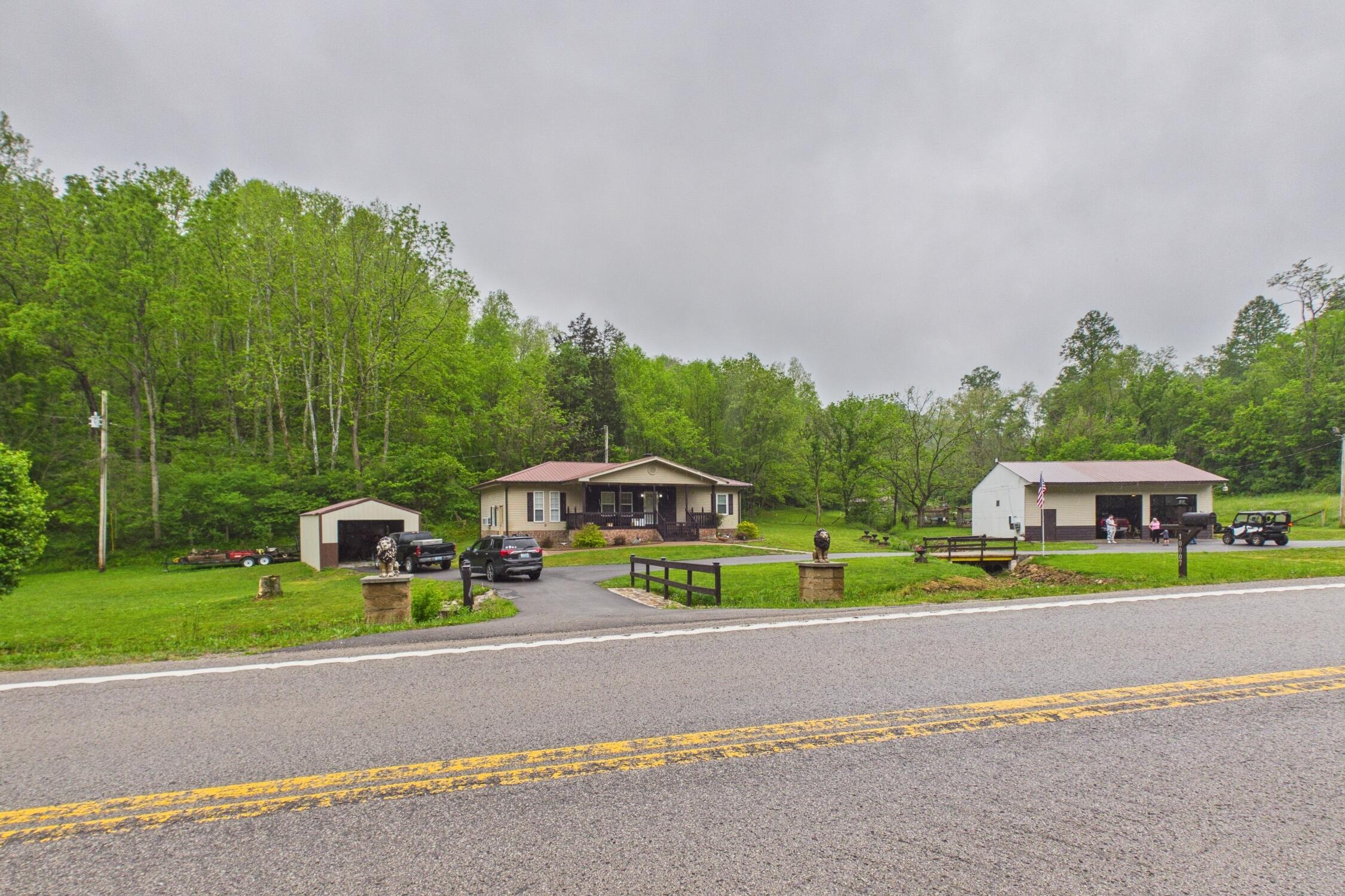 10007 Us-421 Property Photo 2