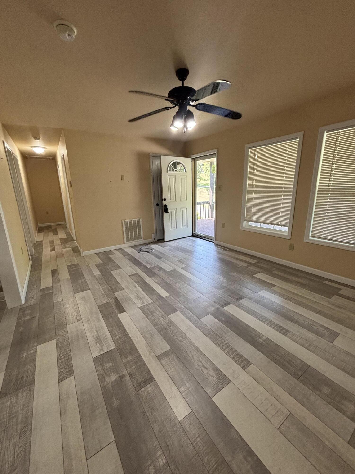10007 Us-421 Property Photo 5