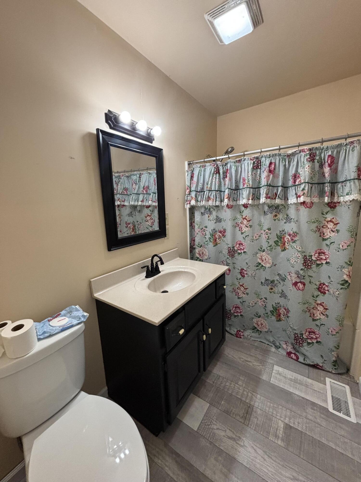 10007 Us-421 Property Photo 20