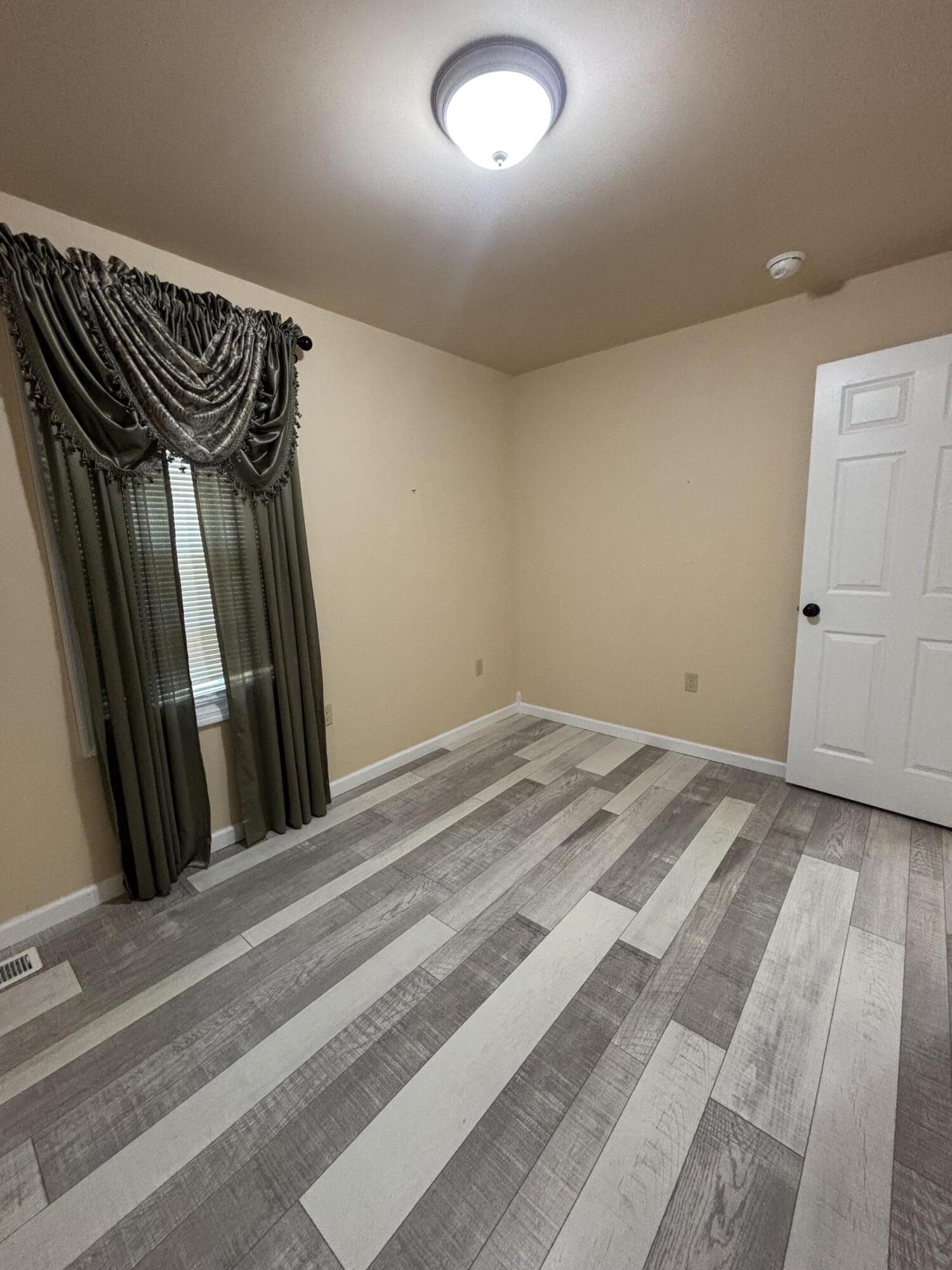 10007 Us-421 Property Photo 24