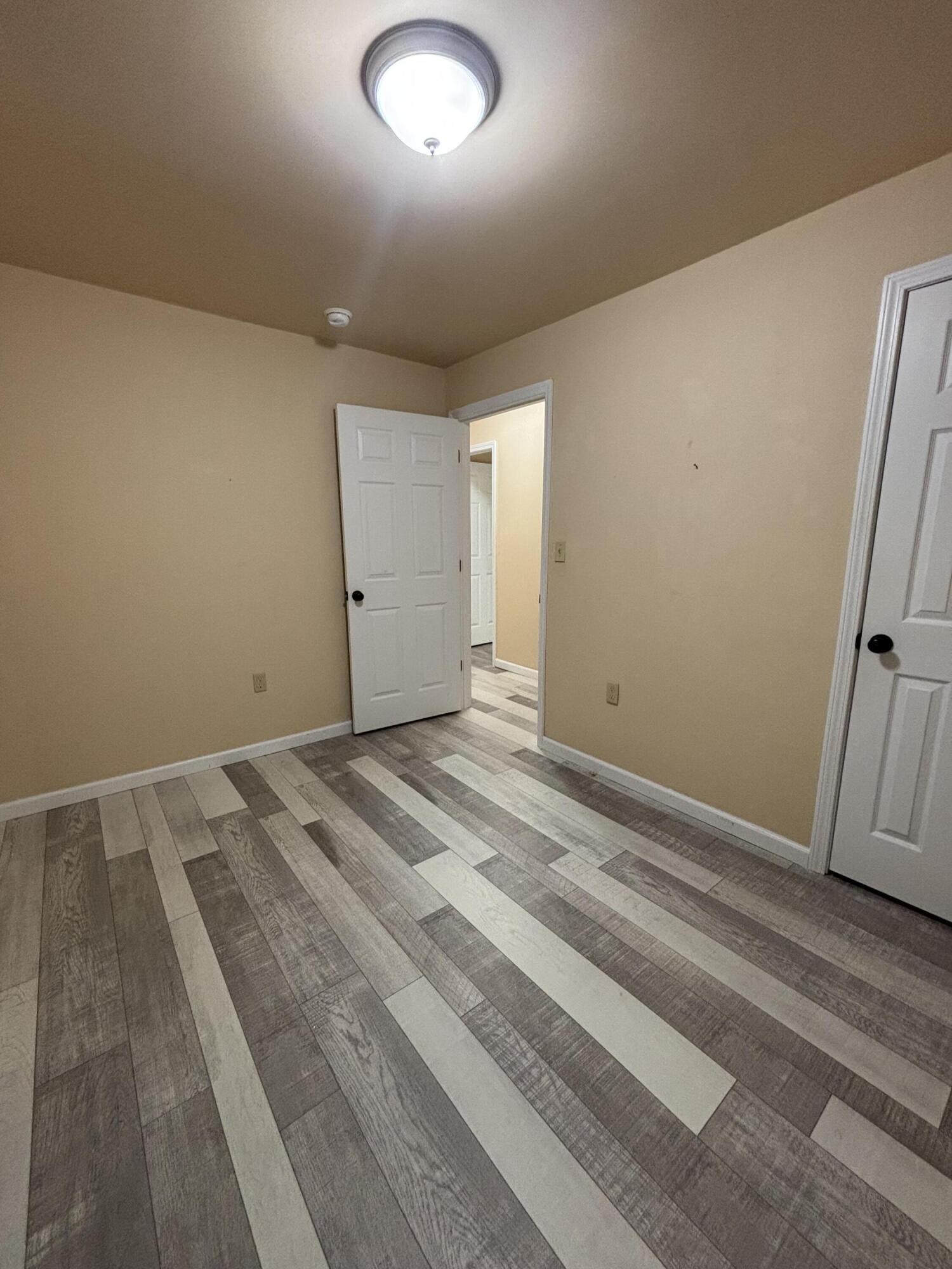 10007 Us-421 Property Photo 25
