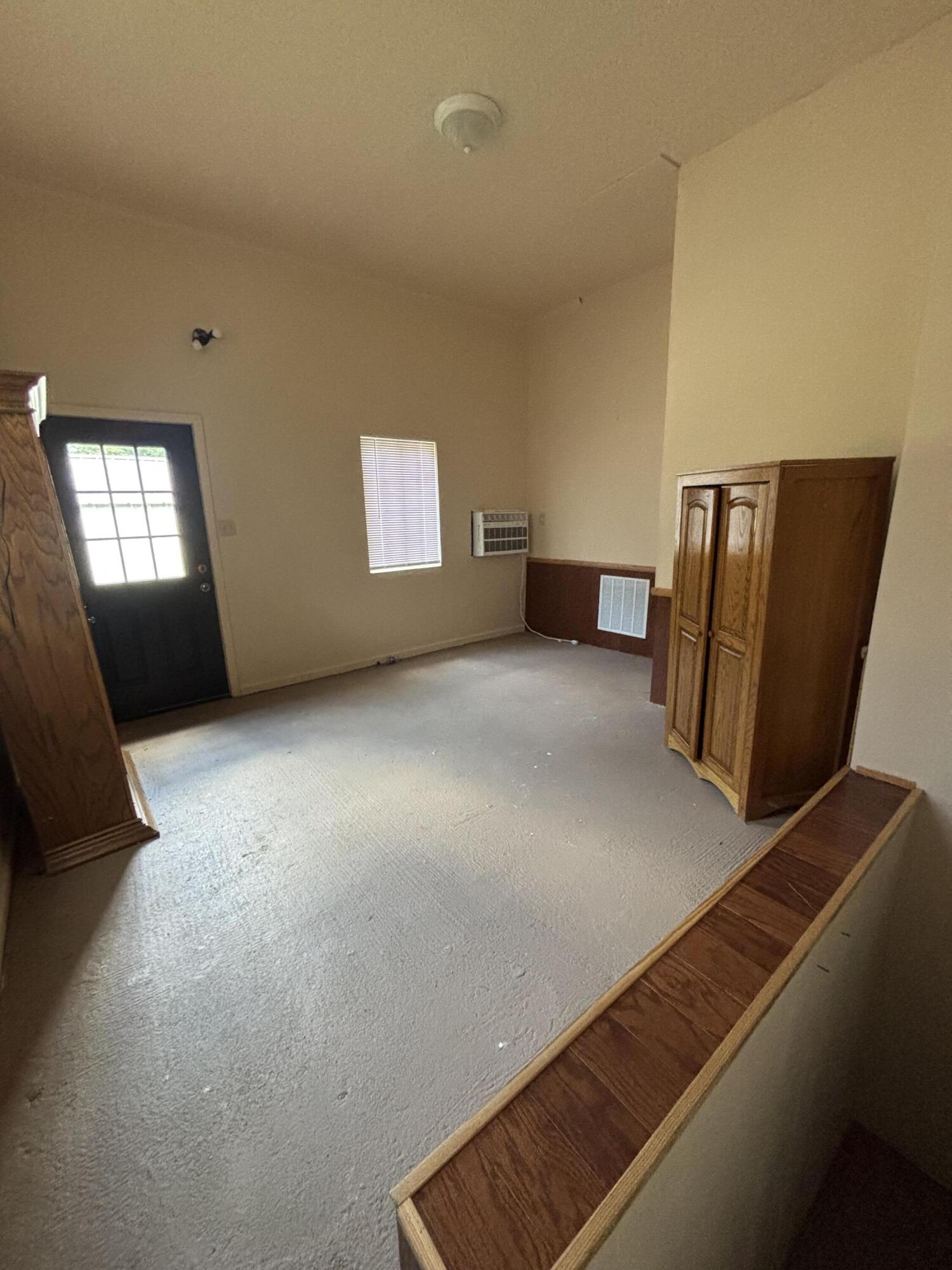 10007 Us-421 Property Photo 32