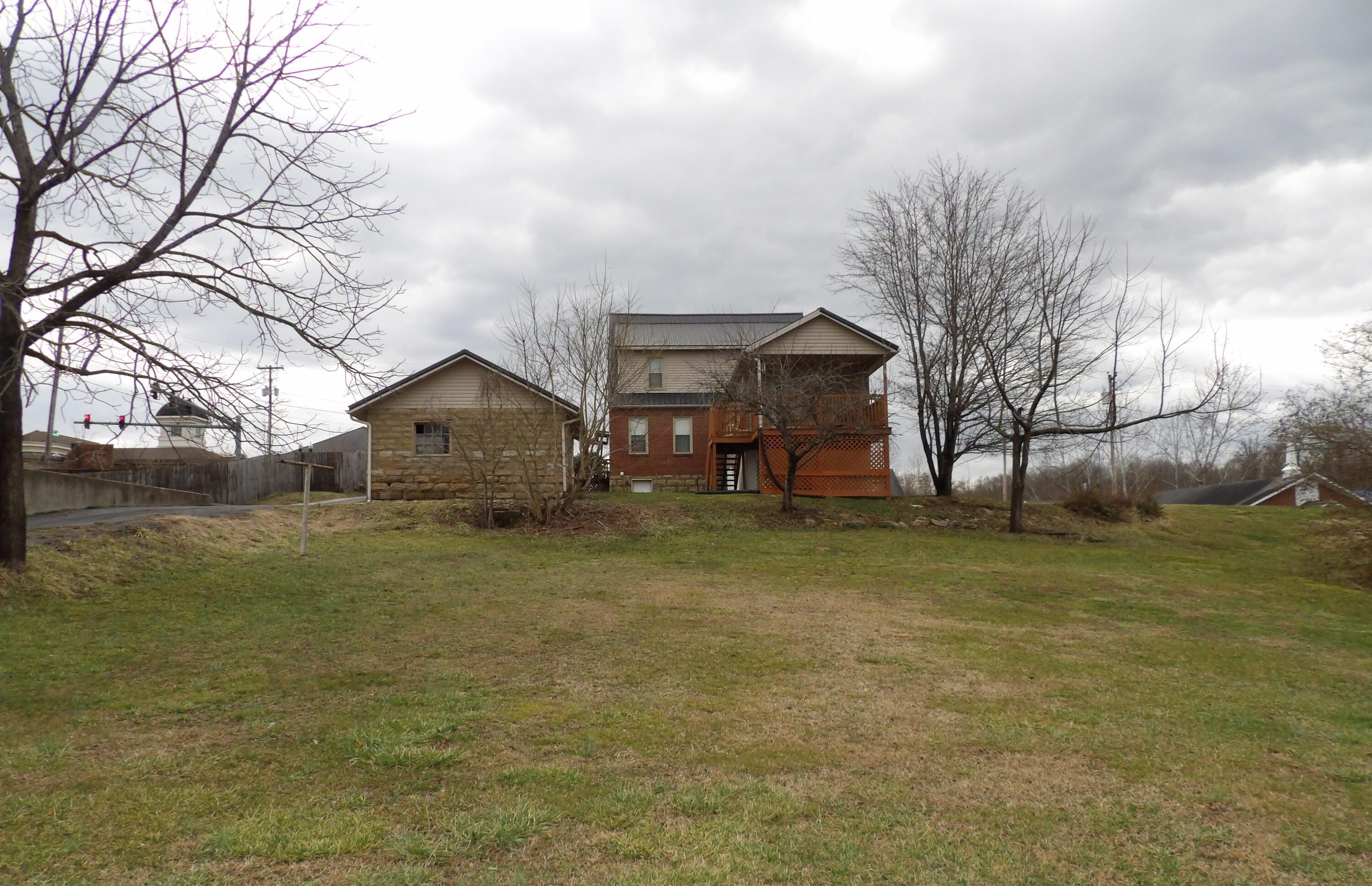 477 Main Street Property Photo 3