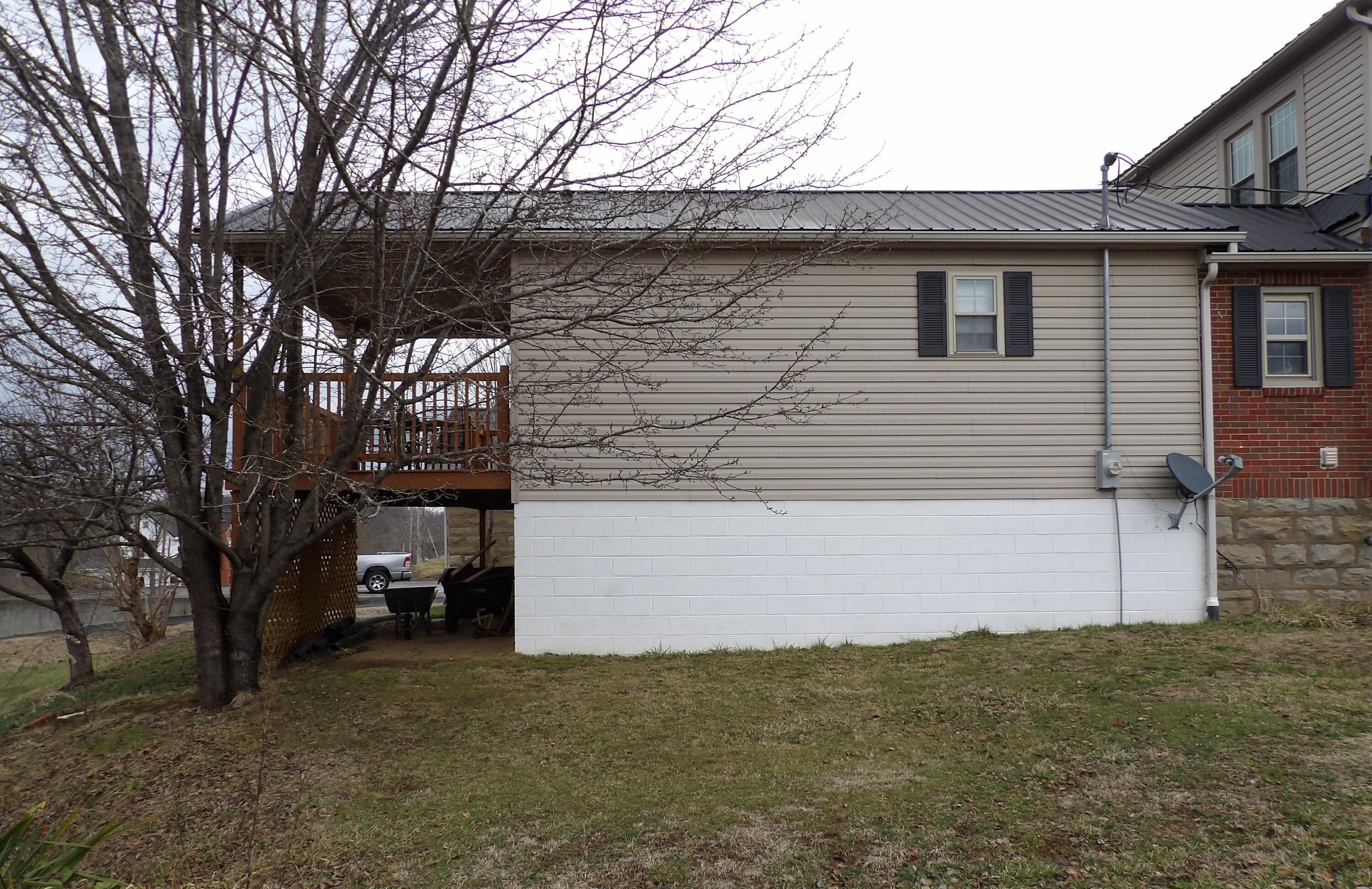 477 Main Street Property Photo 7
