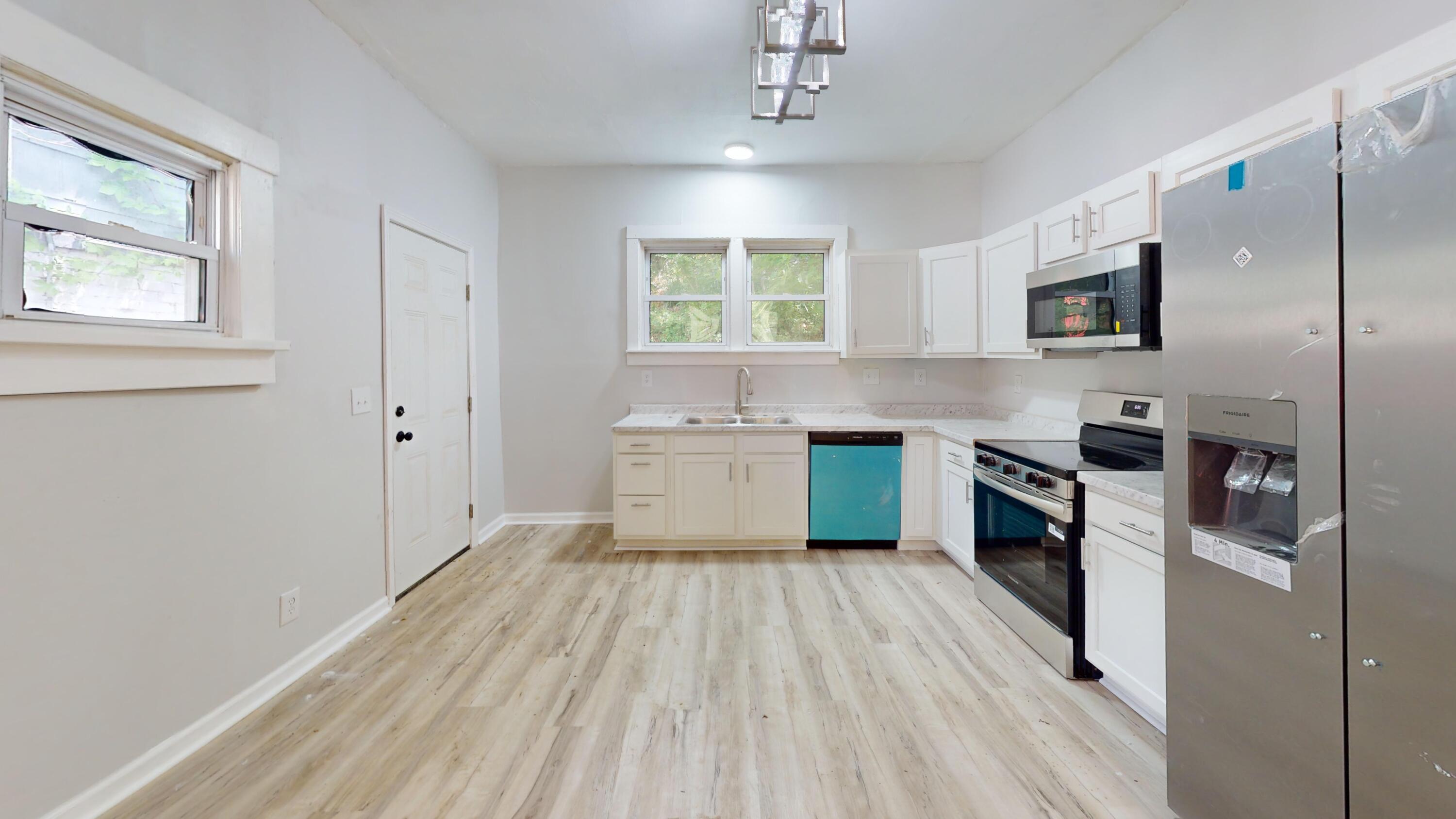 3013 Simpson Road Property Photo 5