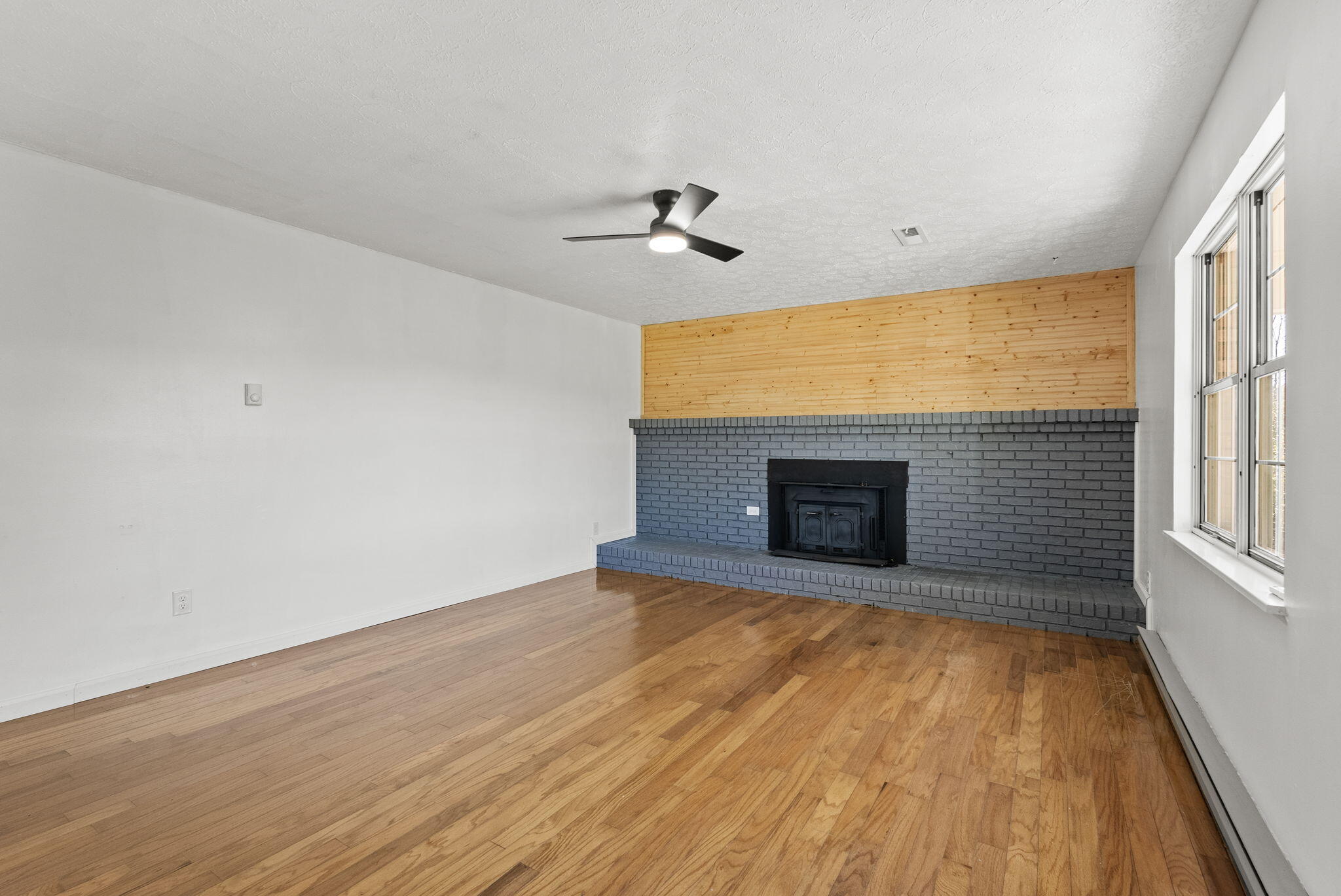 537 Bays Bend Road Property Photo 3
