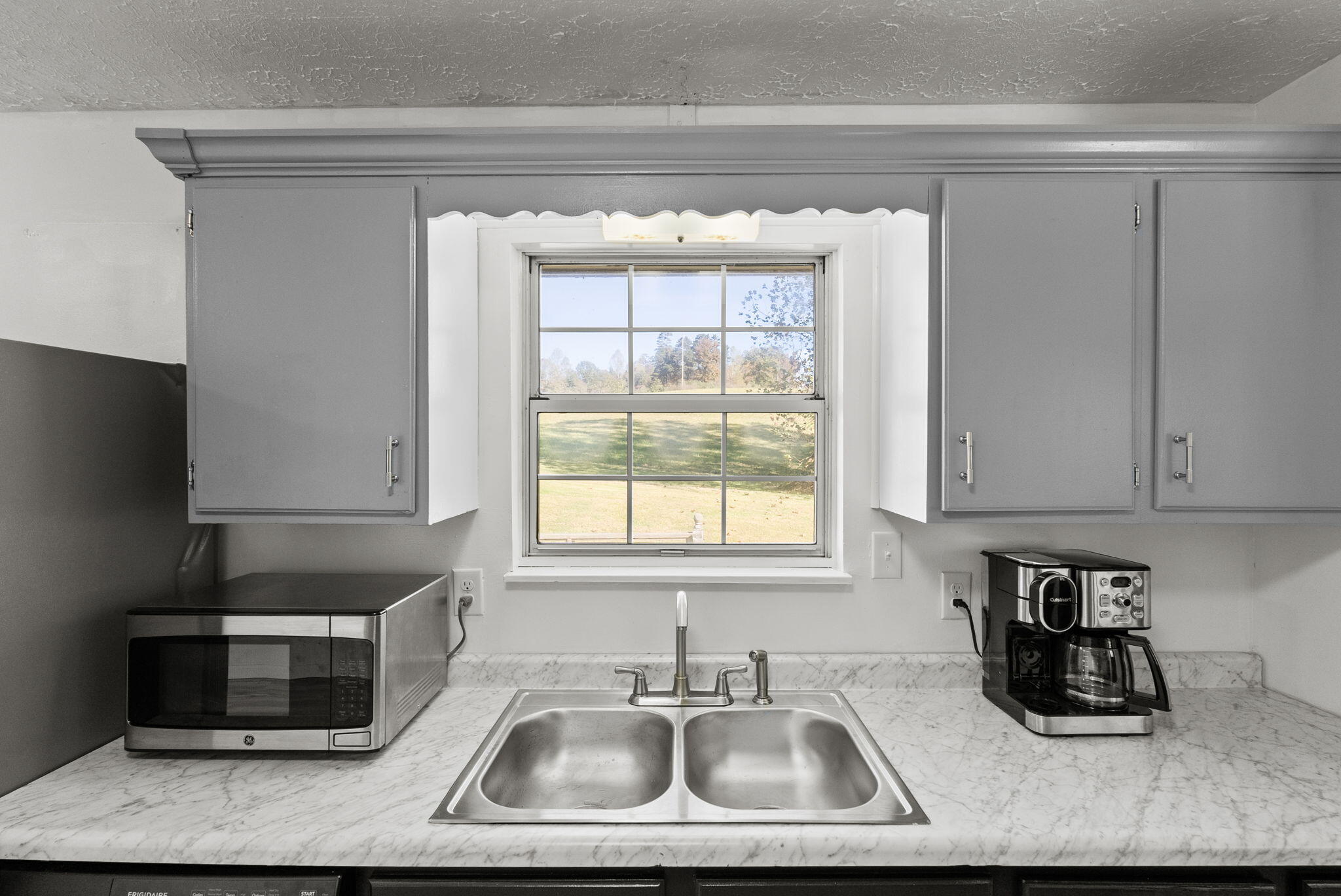 537 Bays Bend Road Property Photo 9