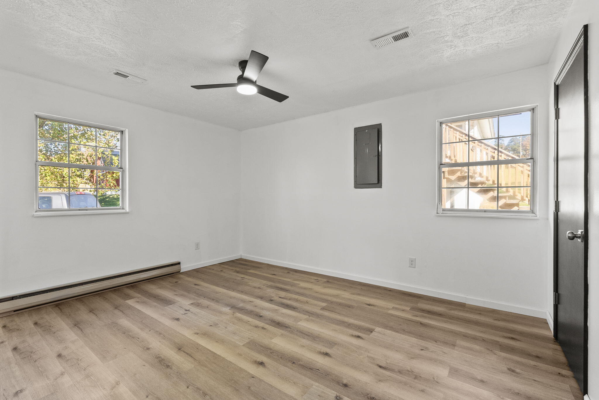 537 Bays Bend Road Property Photo 13