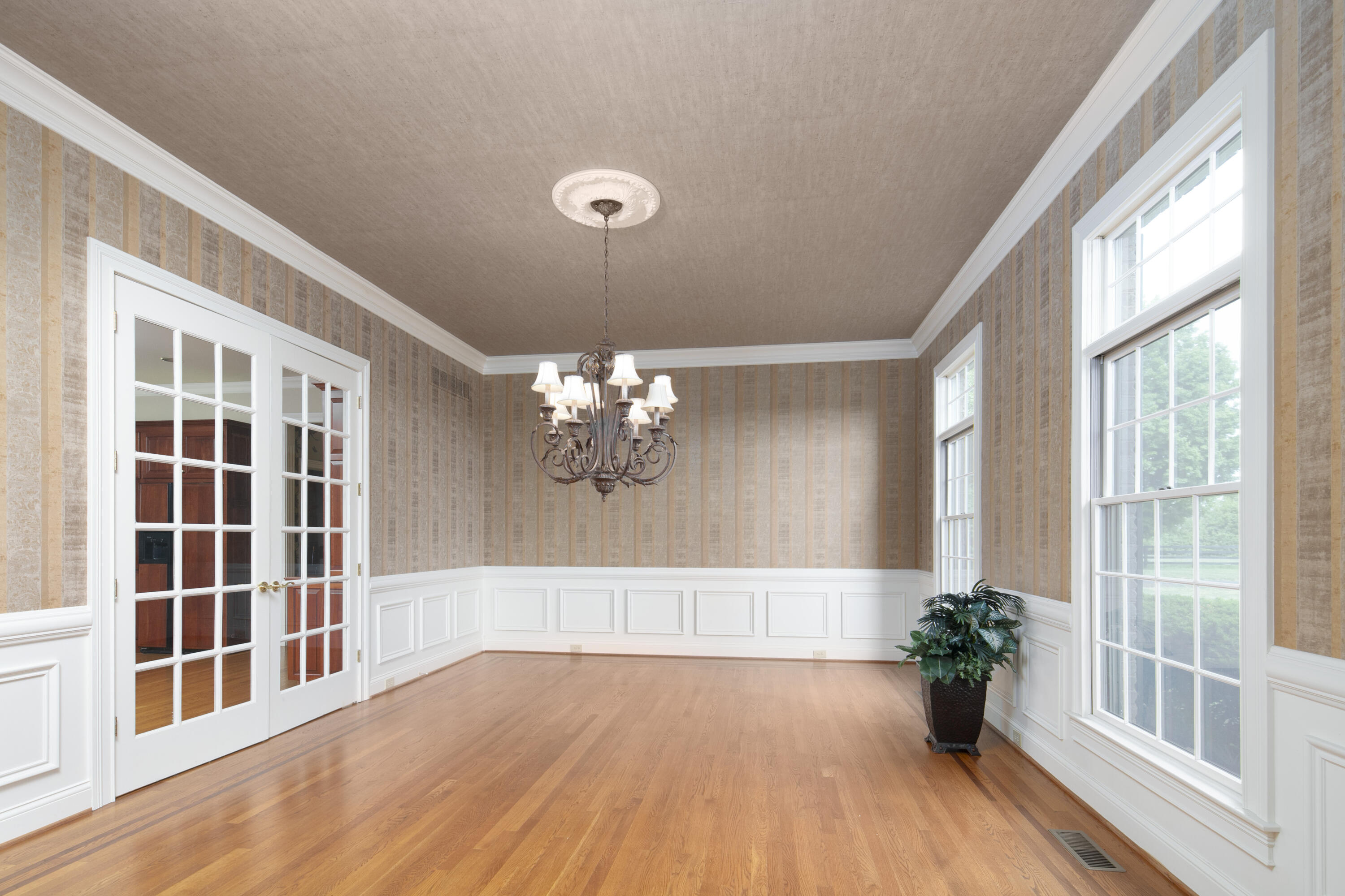 4664 Lexington Road Property Photo 19