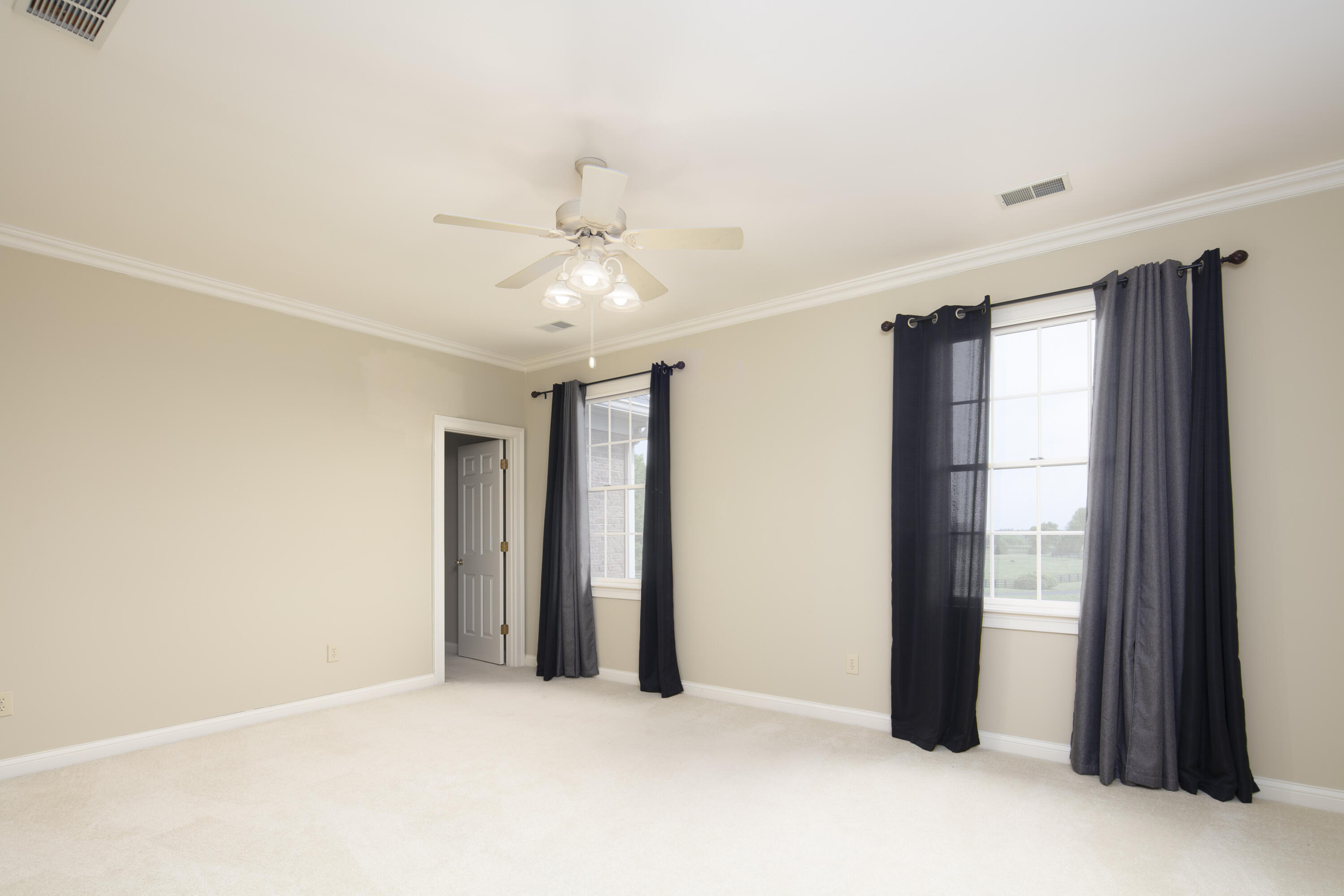 4664 Lexington Road Property Photo 34