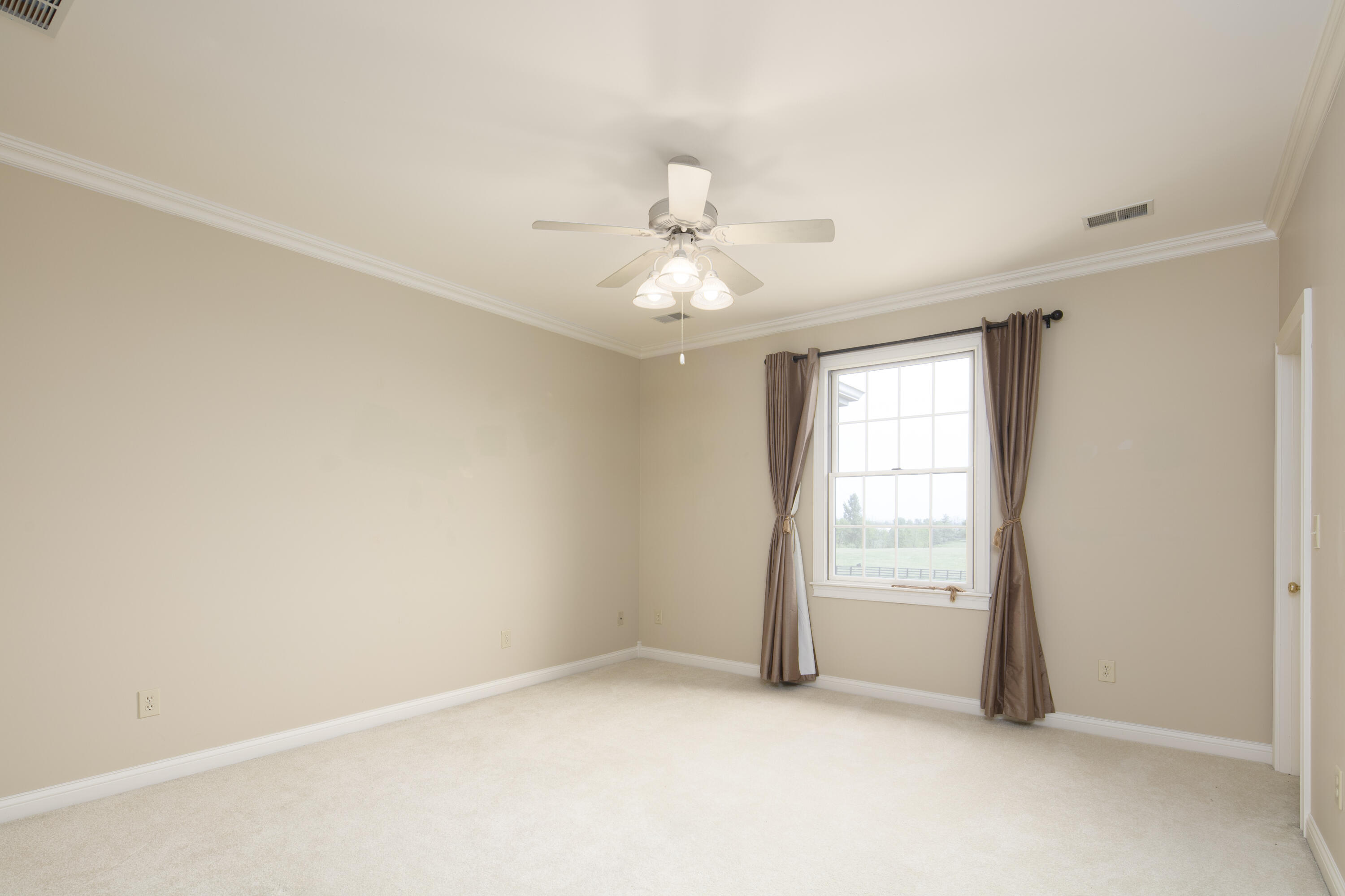 4664 Lexington Road Property Photo 36
