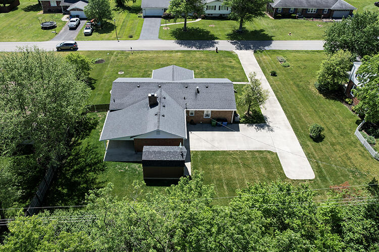409 Brookhaven Drive Property Photo 6