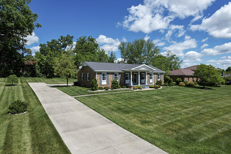 409 Brookhaven Drive Property Photo 14