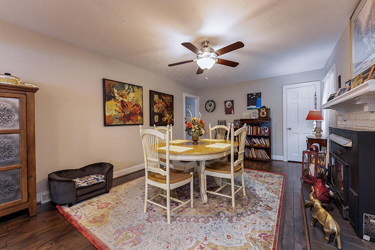 409 Brookhaven Drive Property Photo 26