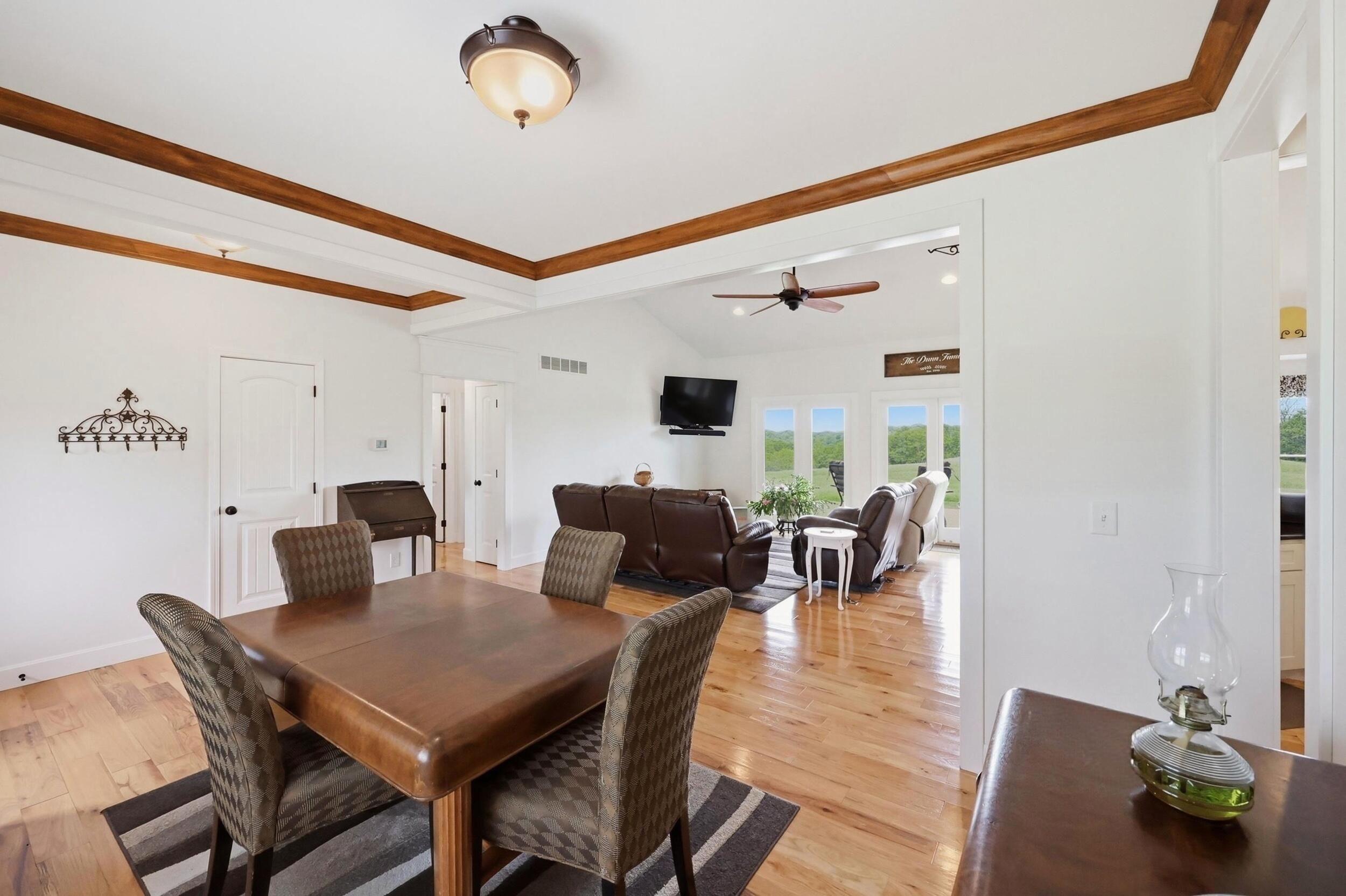 401 Simpson Ridge Road Property Photo 14