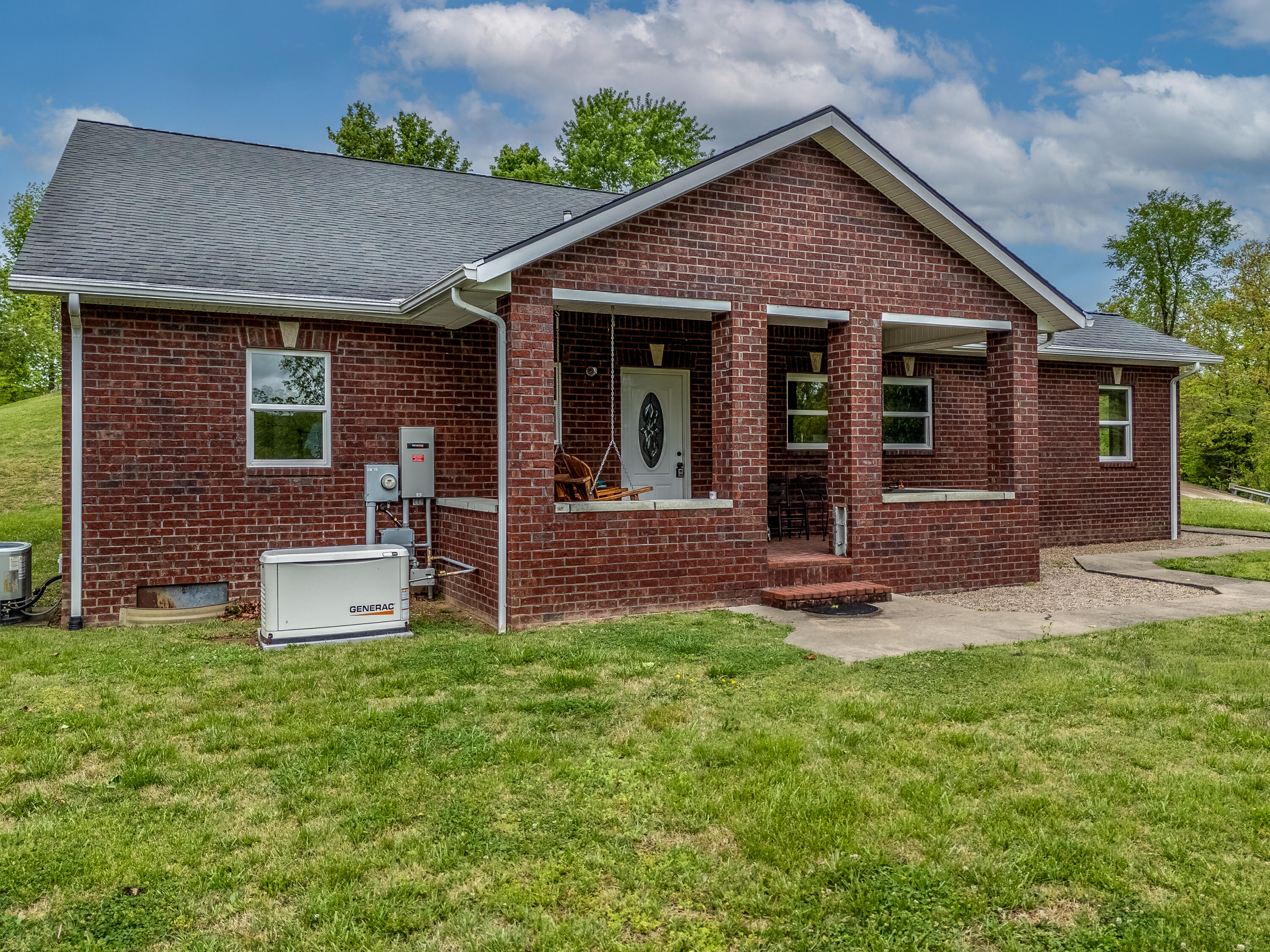117 Pine Acres Lane Property Photo 2