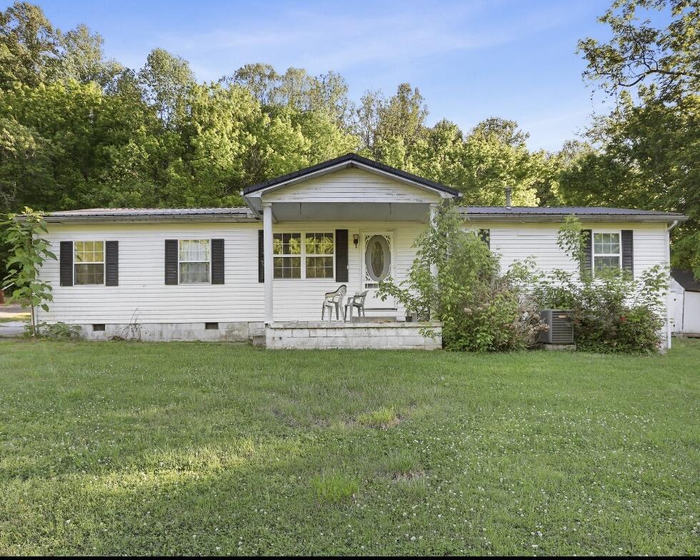 1831 Fish Trap Road Property Photo 6