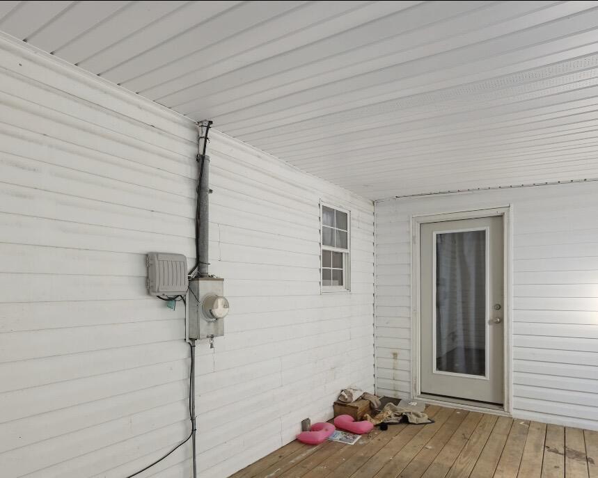 1831 Fish Trap Road Property Photo 7