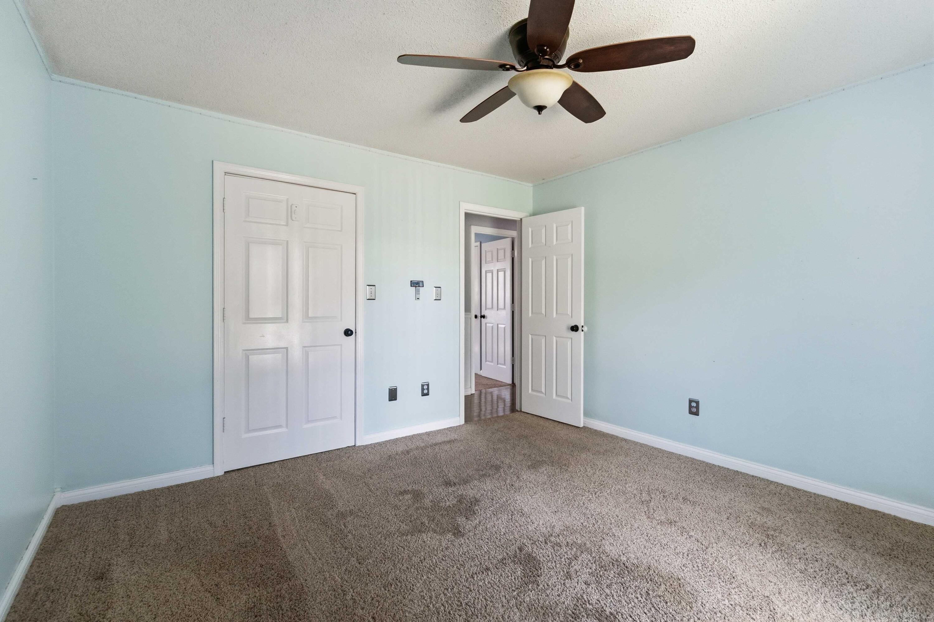 147 Enchanted Drive Property Photo 21