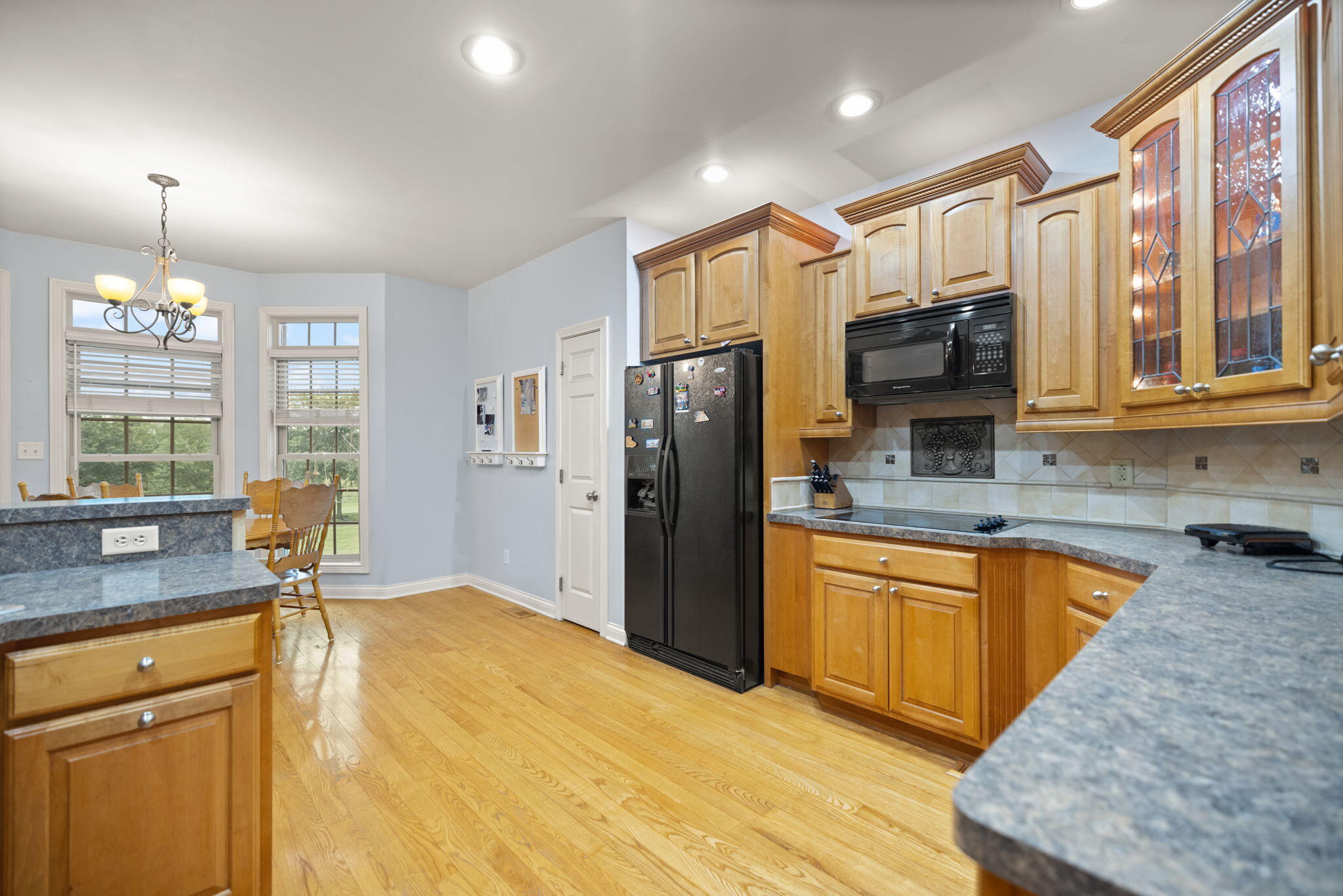 105 Riviera Drive Property Photo 11